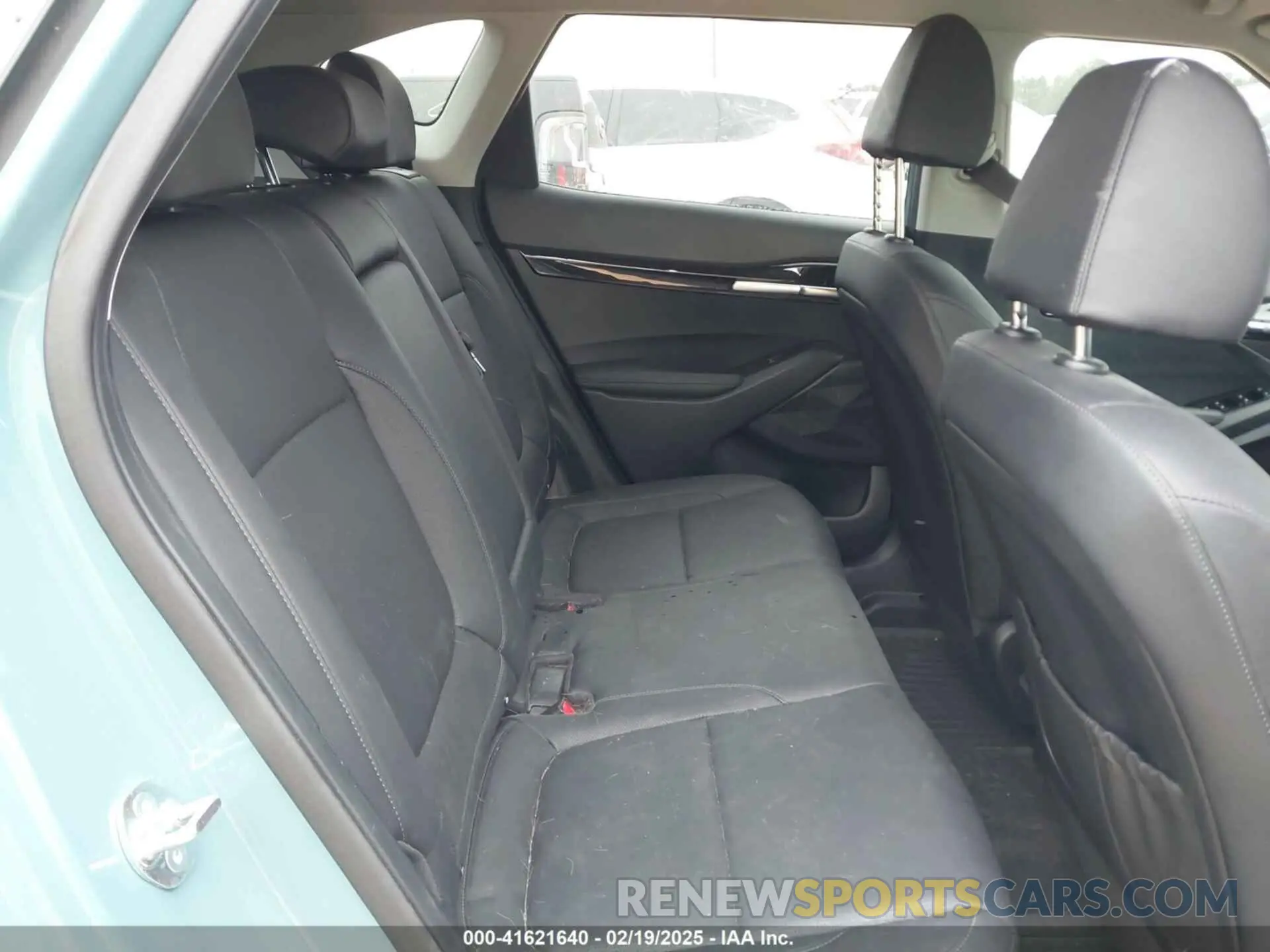 8 Фотография поврежденного автомобиля KNDETCA70R7529060 KIA SELTOS 2024