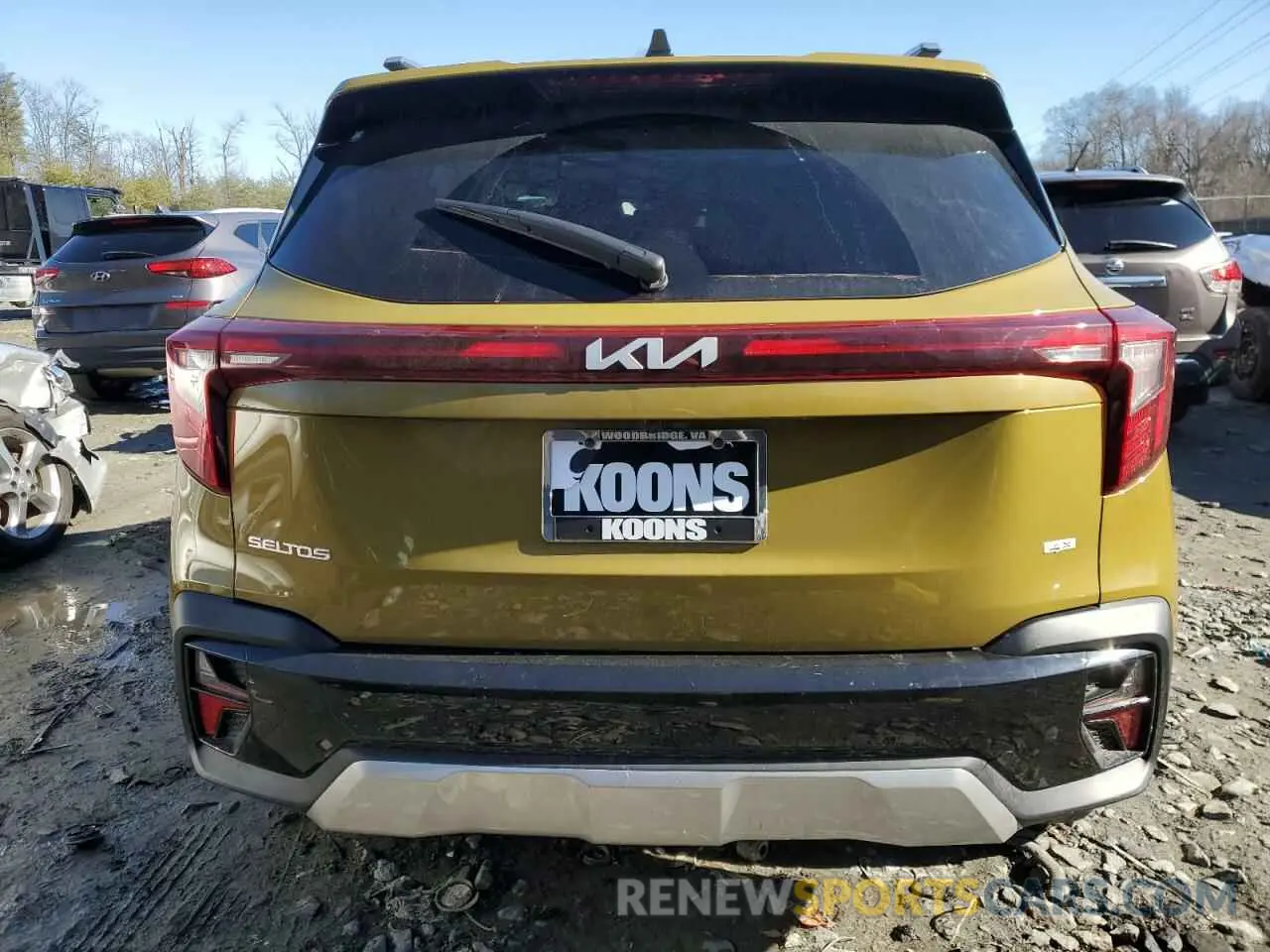 6 Photograph of a damaged car KNDETCA70R7546781 KIA SELTOS 2024