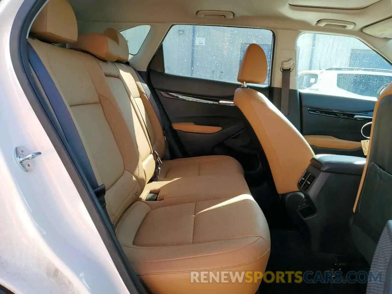 11 Фотография поврежденного автомобиля KNDETCA71R7473906 KIA SELTOS 2024