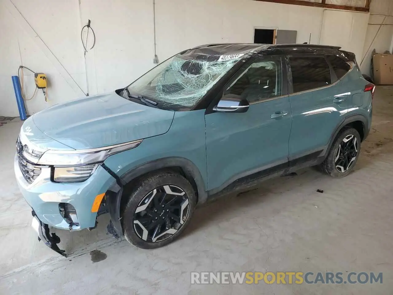 1 Photograph of a damaged car KNDETCA72R7563775 KIA SELTOS 2024