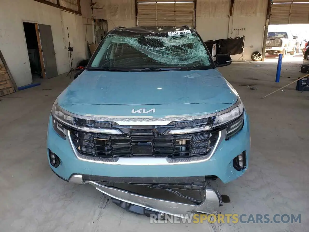 5 Photograph of a damaged car KNDETCA72R7563775 KIA SELTOS 2024
