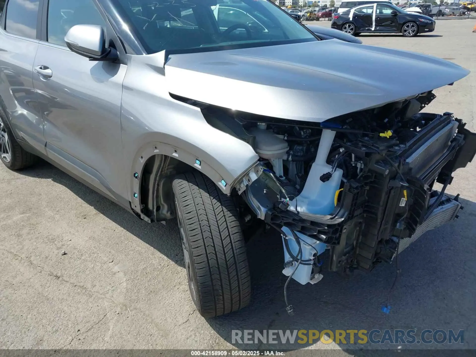20 Photograph of a damaged car KNDETCA73R7484468 KIA SELTOS 2024