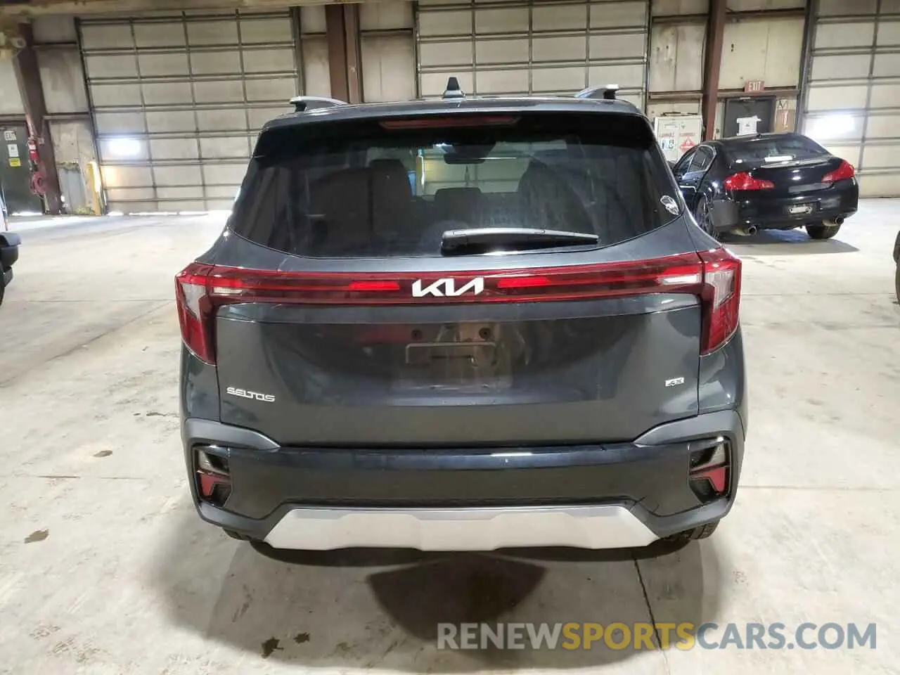 6 Photograph of a damaged car KNDETCA73R7622283 KIA SELTOS 2024