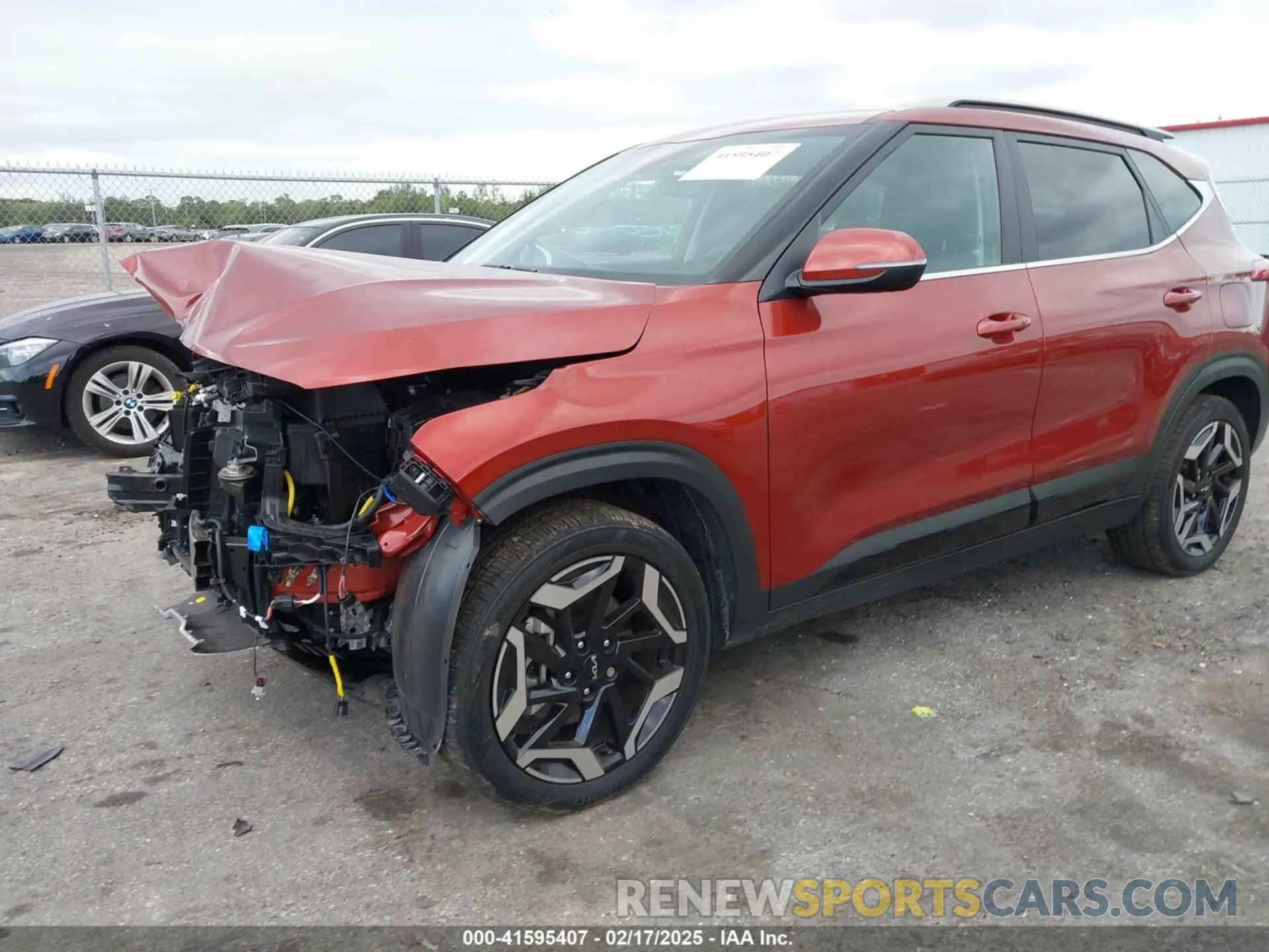 6 Photograph of a damaged car KNDETCA74R7587057 KIA SELTOS 2024