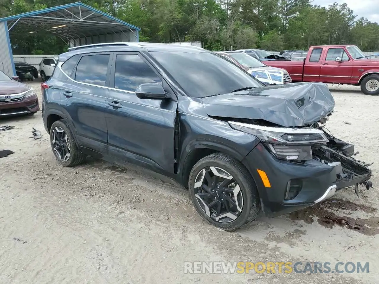 4 Photograph of a damaged car KNDETCA75R7493995 KIA SELTOS 2024