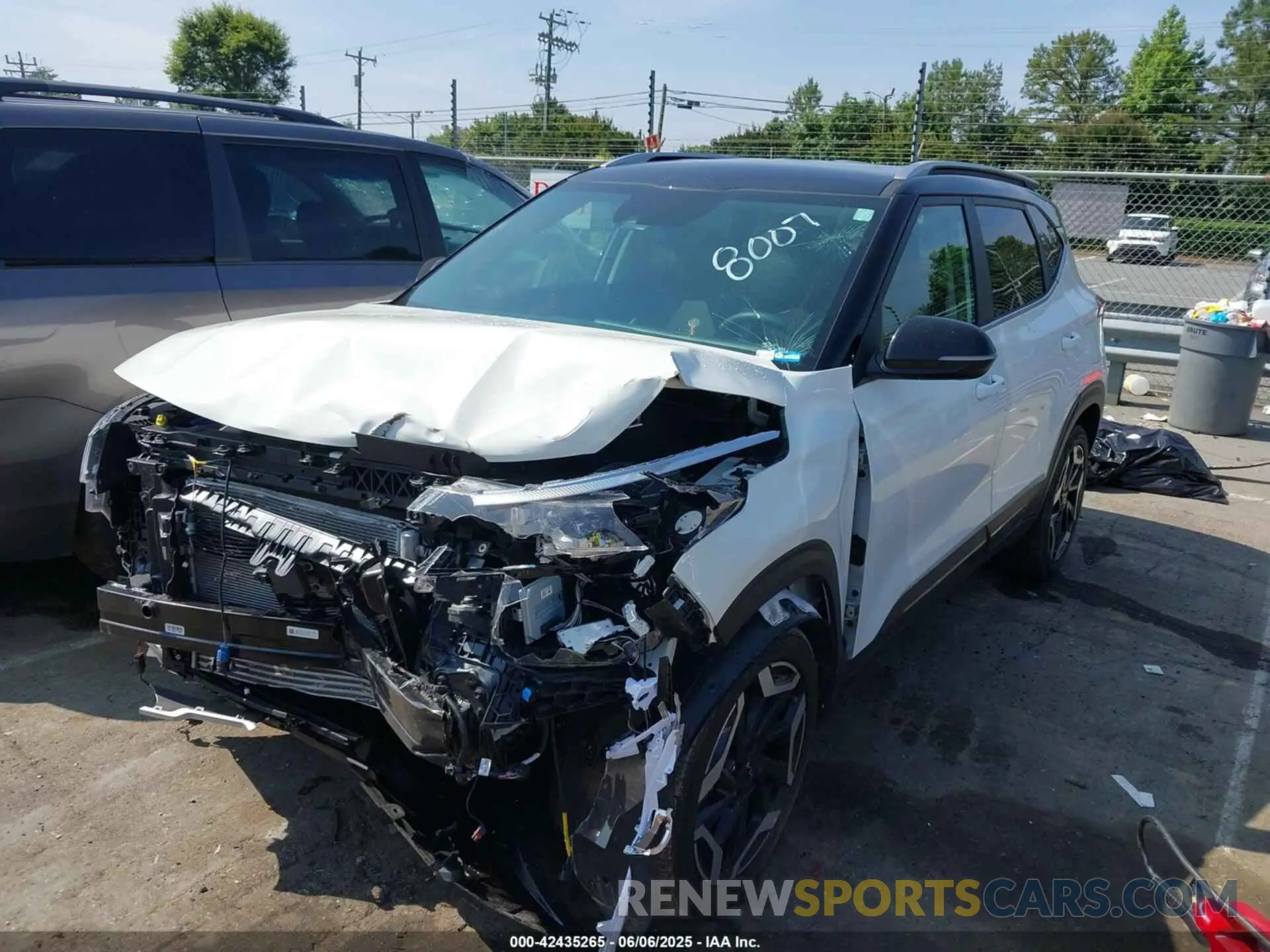 2 Photograph of a damaged car KNDETCA75R7588007 KIA SELTOS 2024
