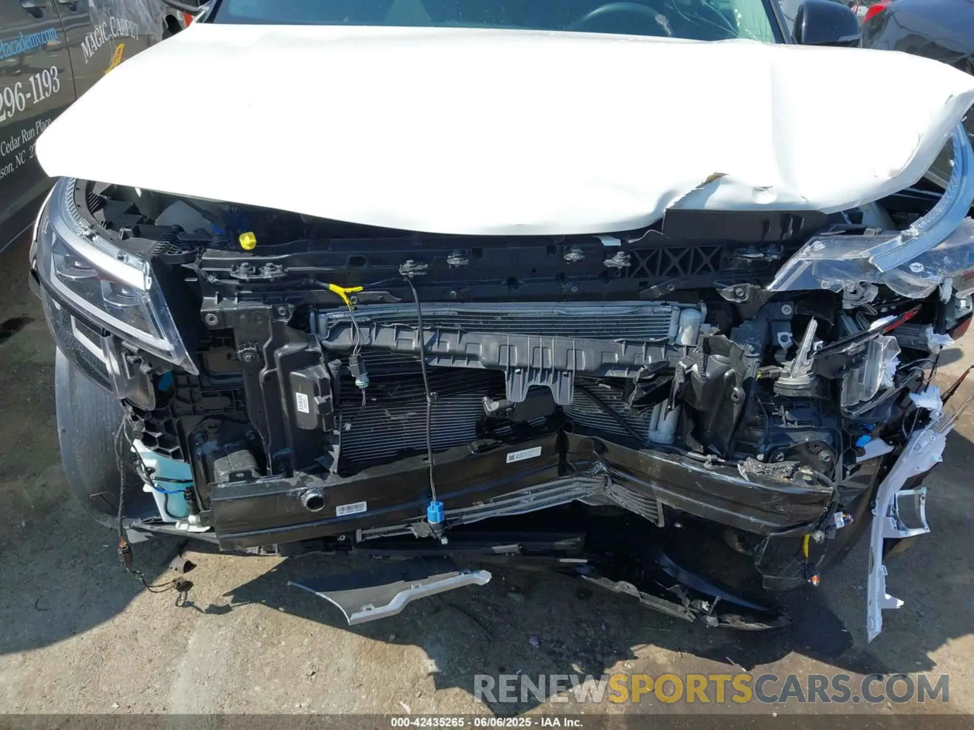6 Photograph of a damaged car KNDETCA75R7588007 KIA SELTOS 2024