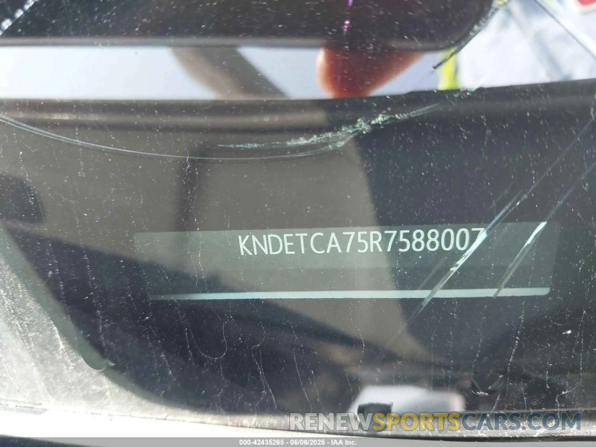 9 Photograph of a damaged car KNDETCA75R7588007 KIA SELTOS 2024