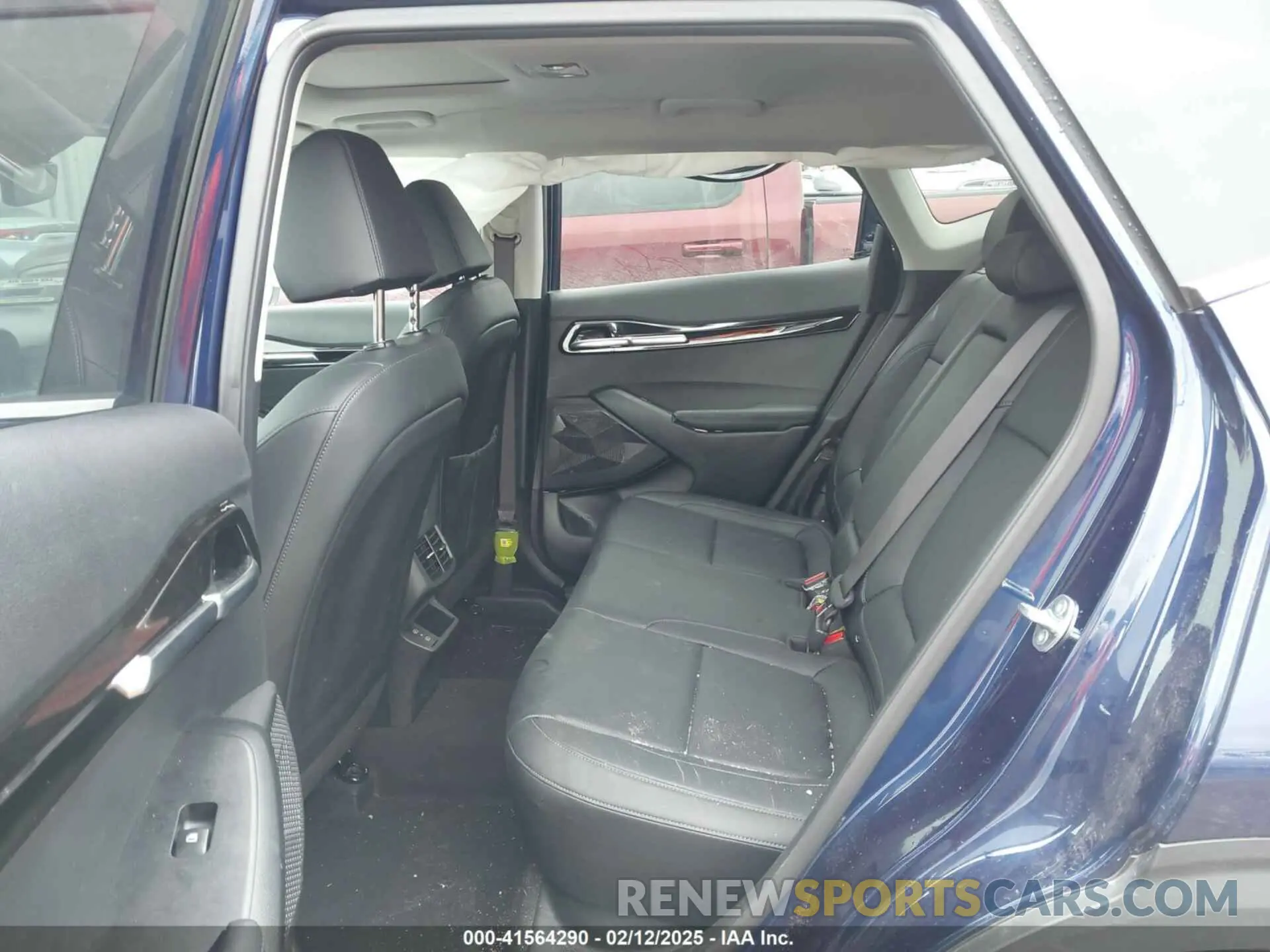 8 Фотография поврежденного автомобиля KNDETCA75R7639070 KIA SELTOS 2024
