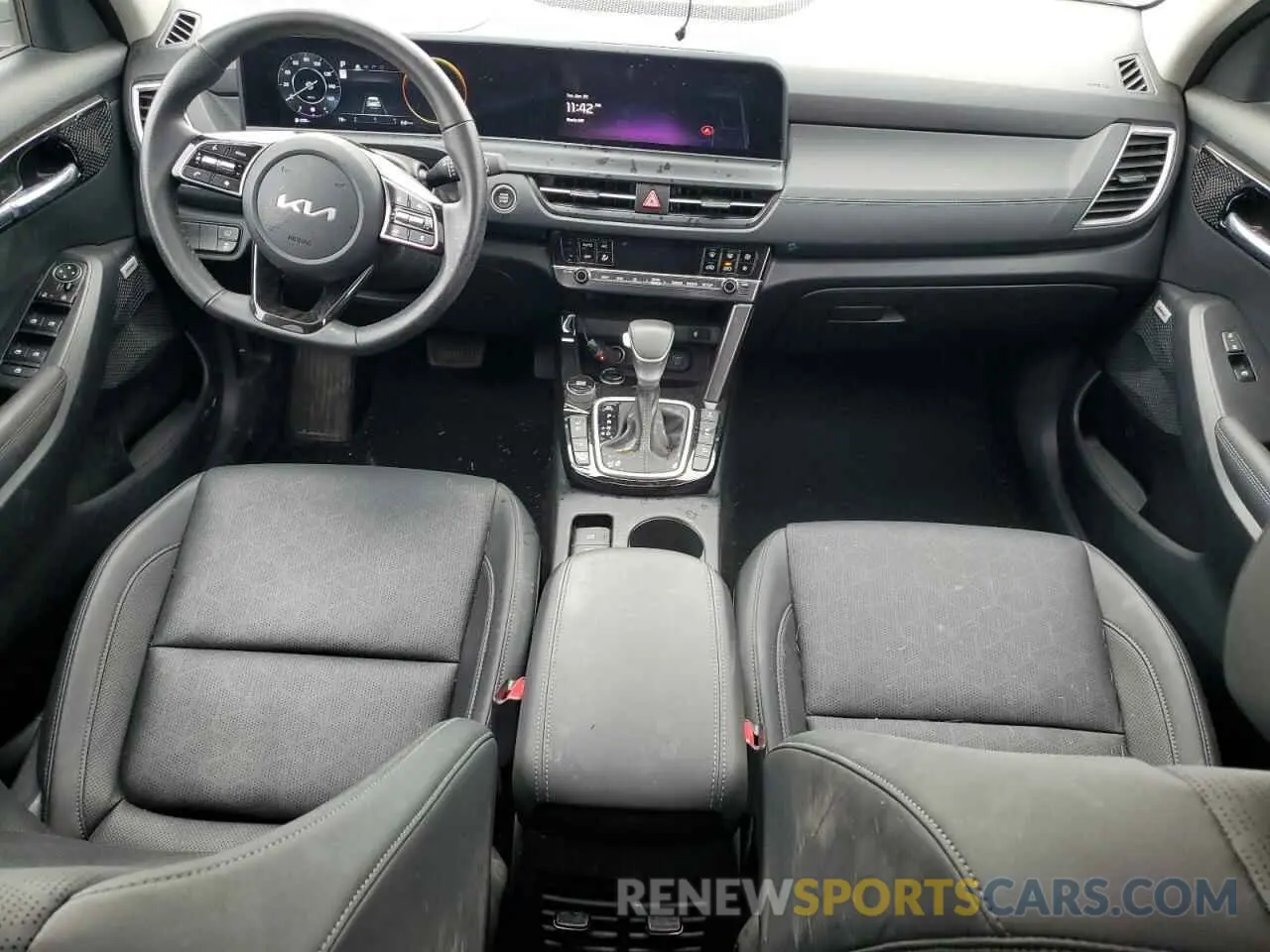 8 Фотография поврежденного автомобиля KNDETCA76R7508066 KIA SELTOS 2024