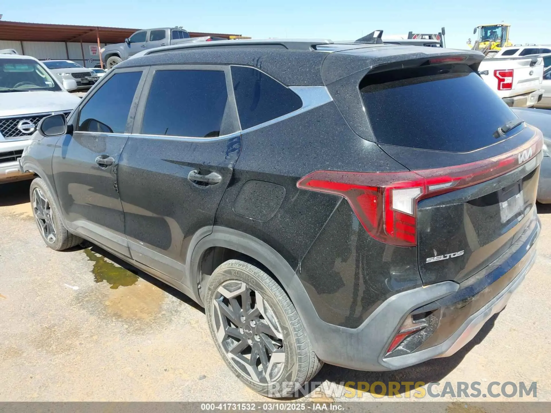 3 Фотография поврежденного автомобиля KNDETCA77R7532439 KIA SELTOS 2024