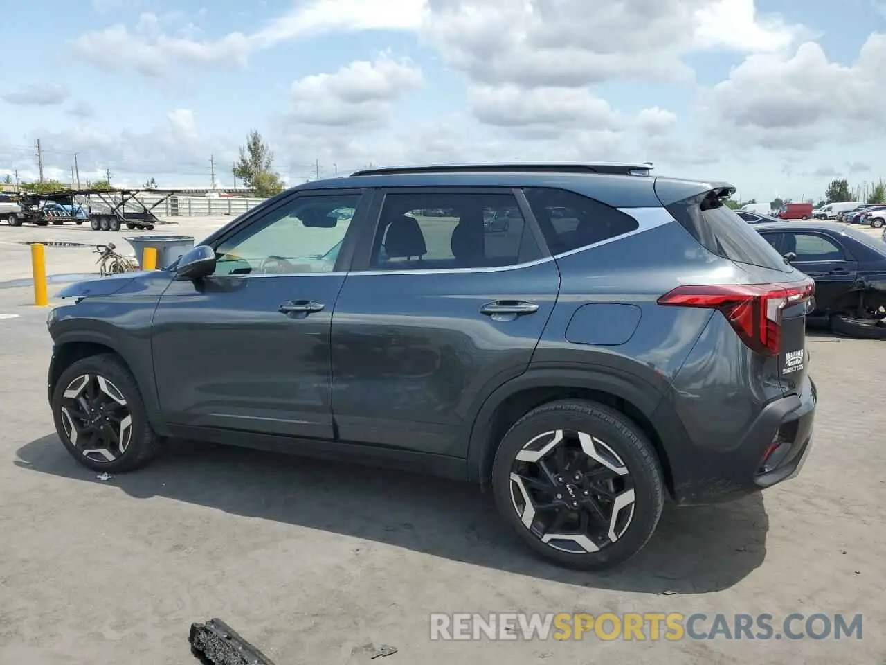 2 Фотография поврежденного автомобиля KNDETCA79R7557018 KIA SELTOS 2024