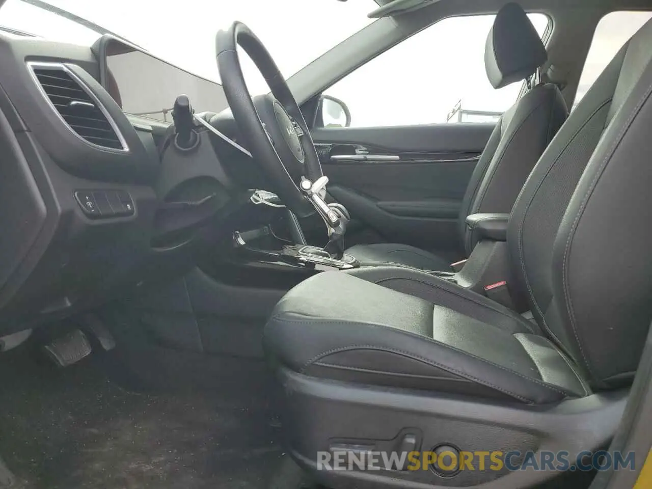 7 Фотография поврежденного автомобиля KNDETCA7XR7535786 KIA SELTOS 2024