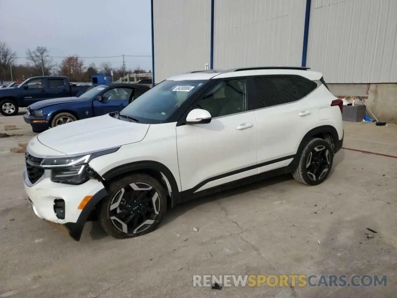 1 Фотография поврежденного автомобиля KNDETCA7XR7563829 KIA SELTOS 2024