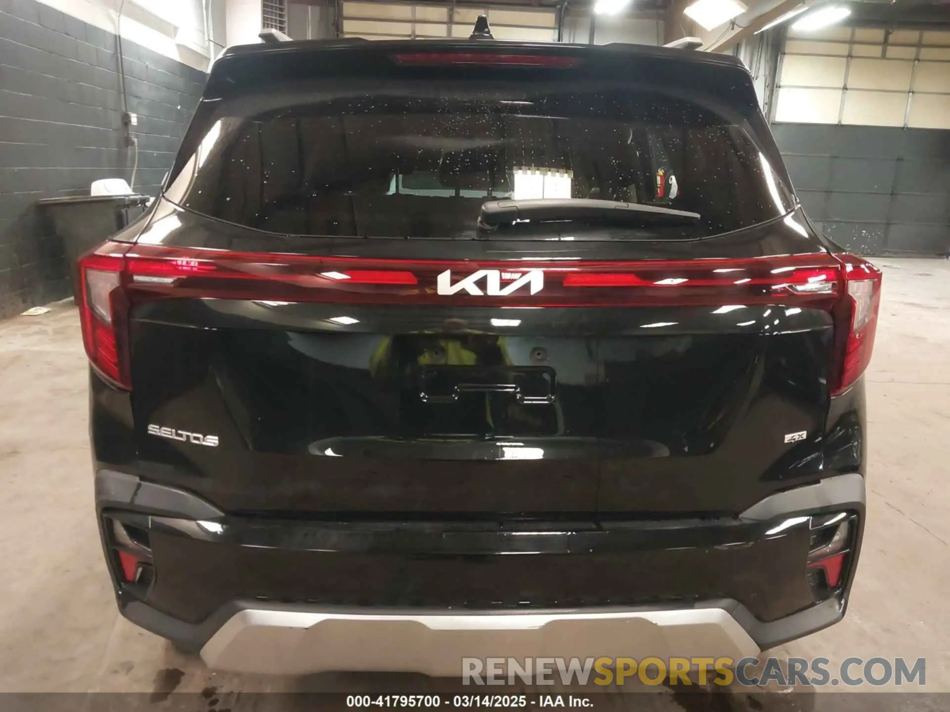16 Фотография поврежденного автомобиля KNDETCA7XR7622670 KIA SELTOS 2024