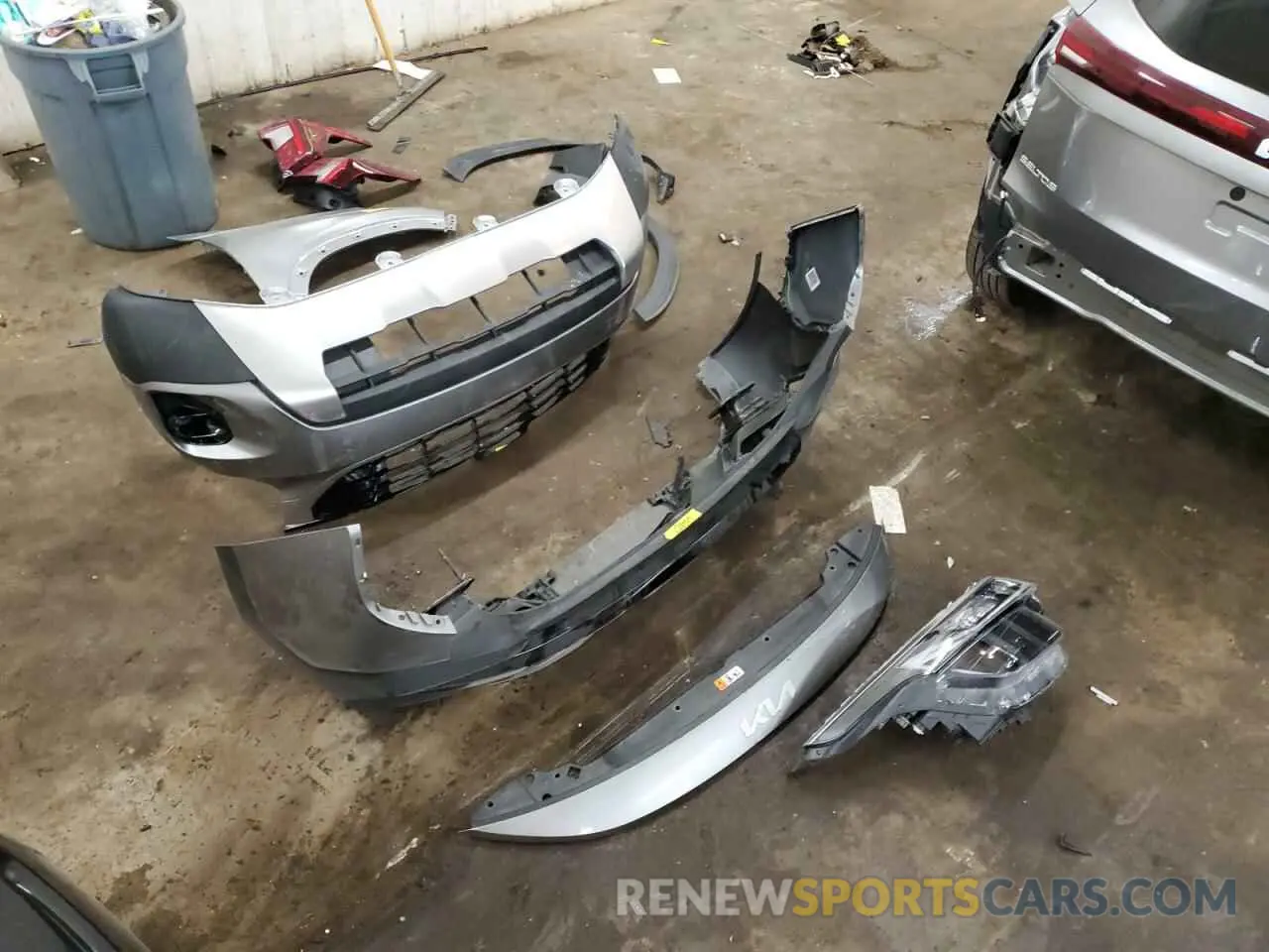 12 Photograph of a damaged car KNDEU2AA0R7490912 KIA SELTOS 2024
