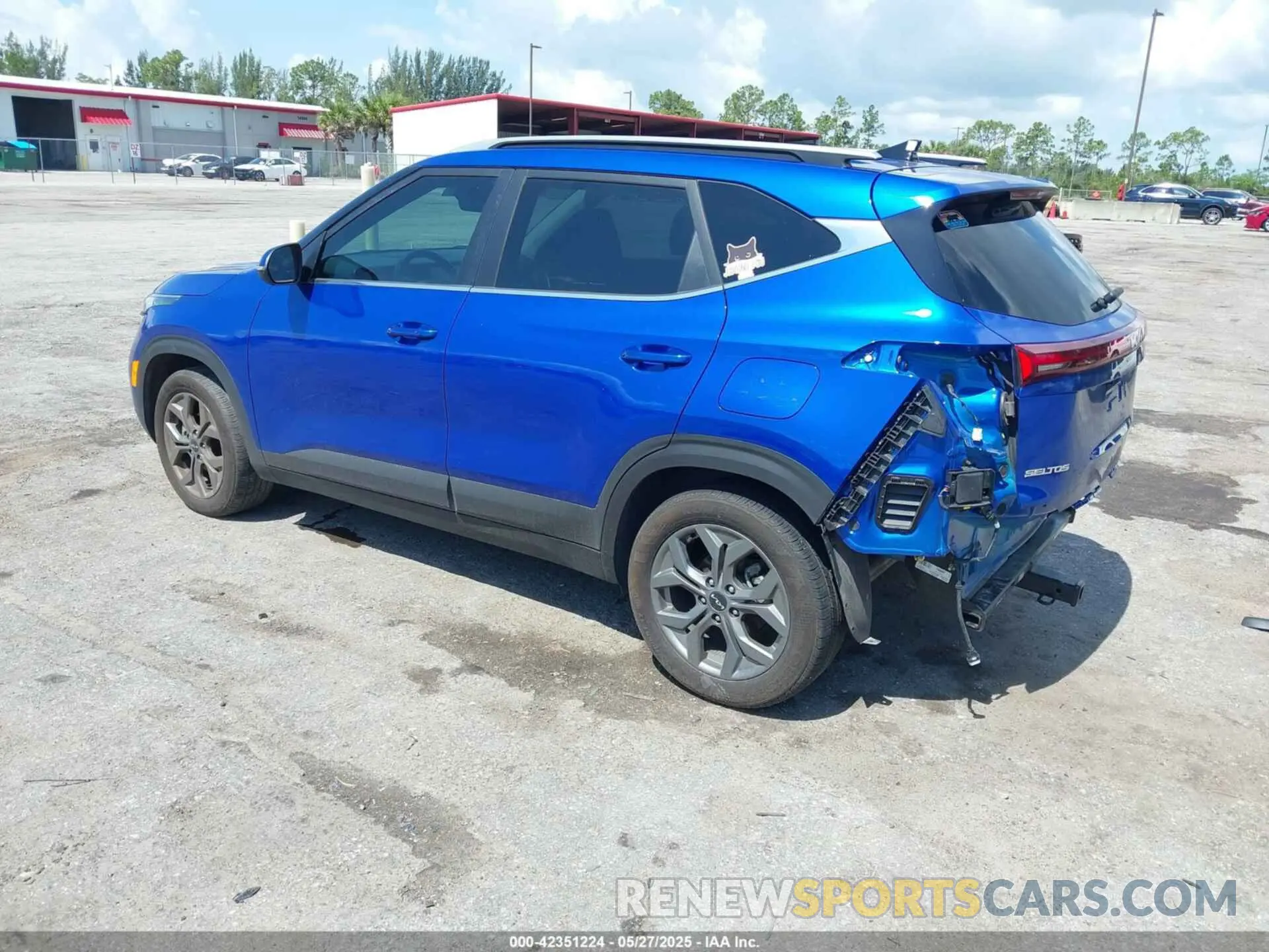 3 Photograph of a damaged car KNDEU2AA1R7615223 KIA SELTOS 2024
