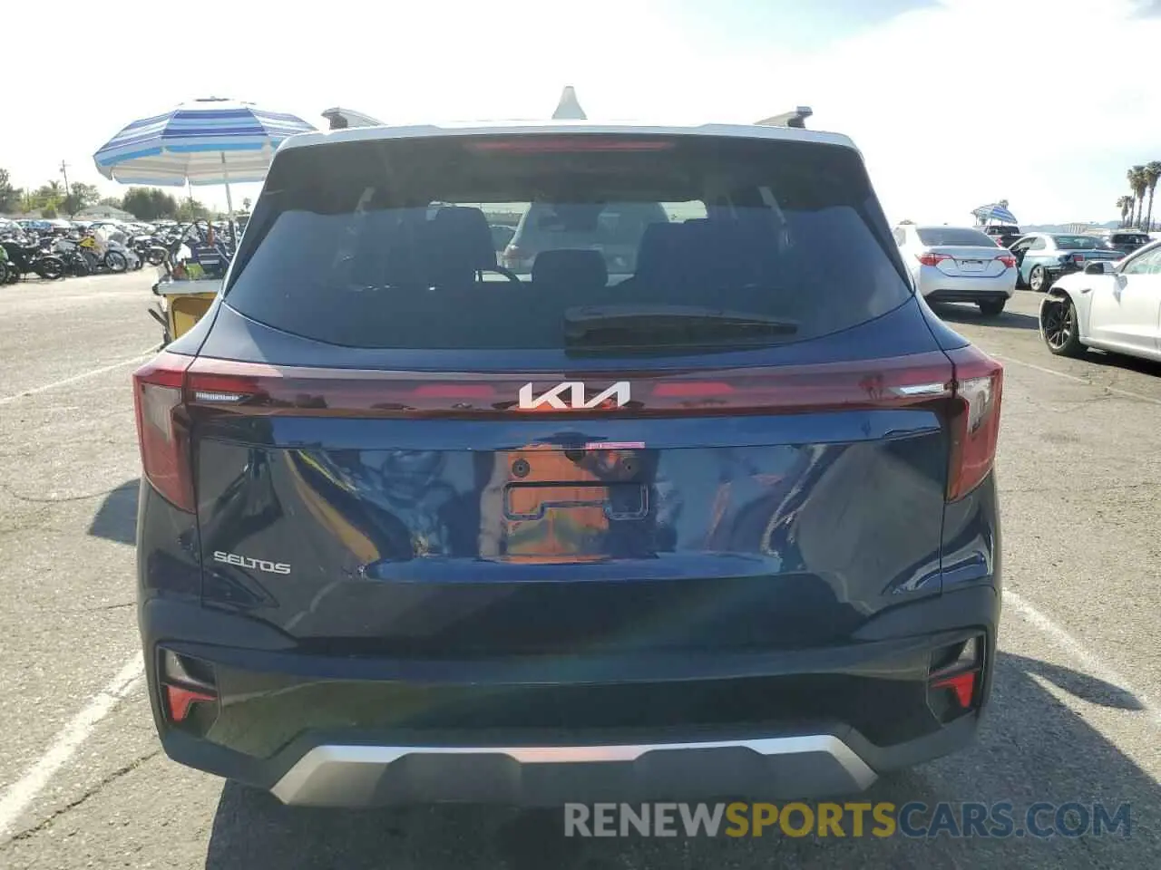 6 Фотография поврежденного автомобиля KNDEU2AA1R7655429 KIA SELTOS 2024
