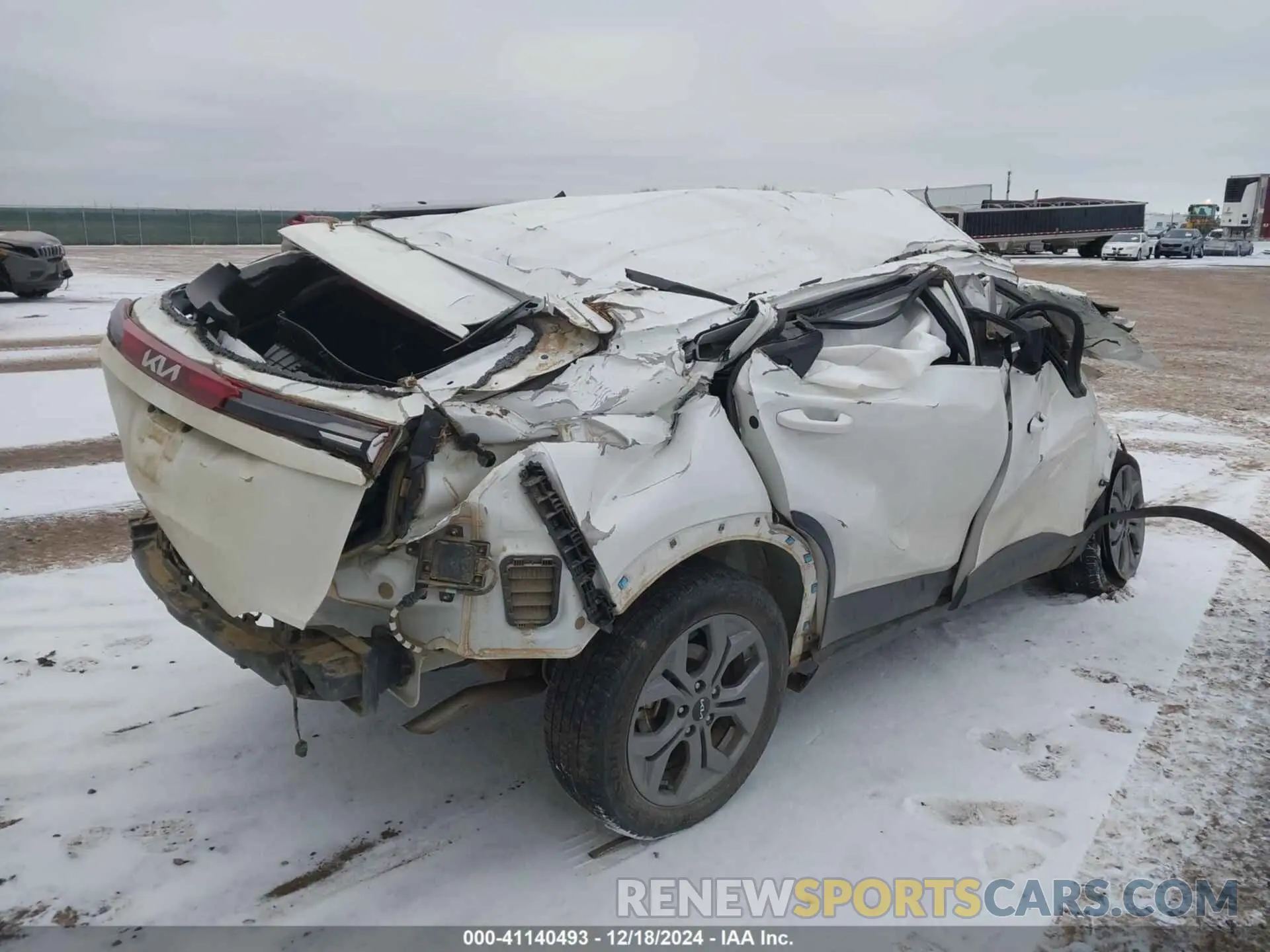 4 Фотография поврежденного автомобиля KNDEU2AA2R7521514 KIA SELTOS 2024