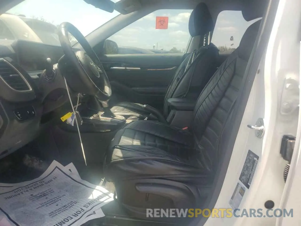7 Photograph of a damaged car KNDEU2AA3R7568373 KIA SELTOS 2024