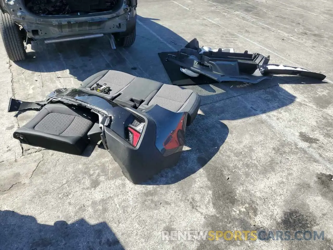 12 Photograph of a damaged car KNDEU2AA5R7501578 KIA SELTOS 2024