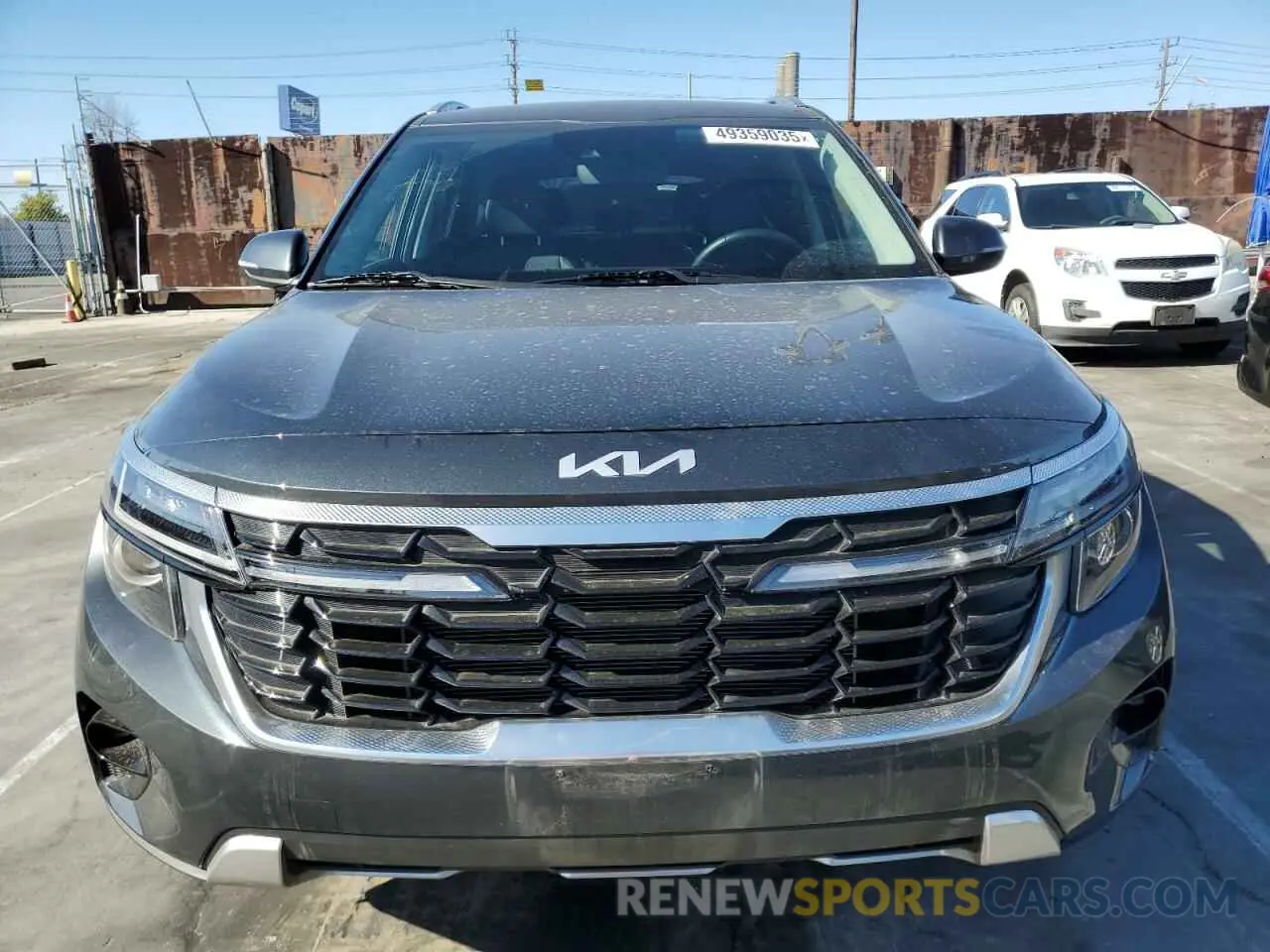 5 Photograph of a damaged car KNDEU2AA5R7501578 KIA SELTOS 2024