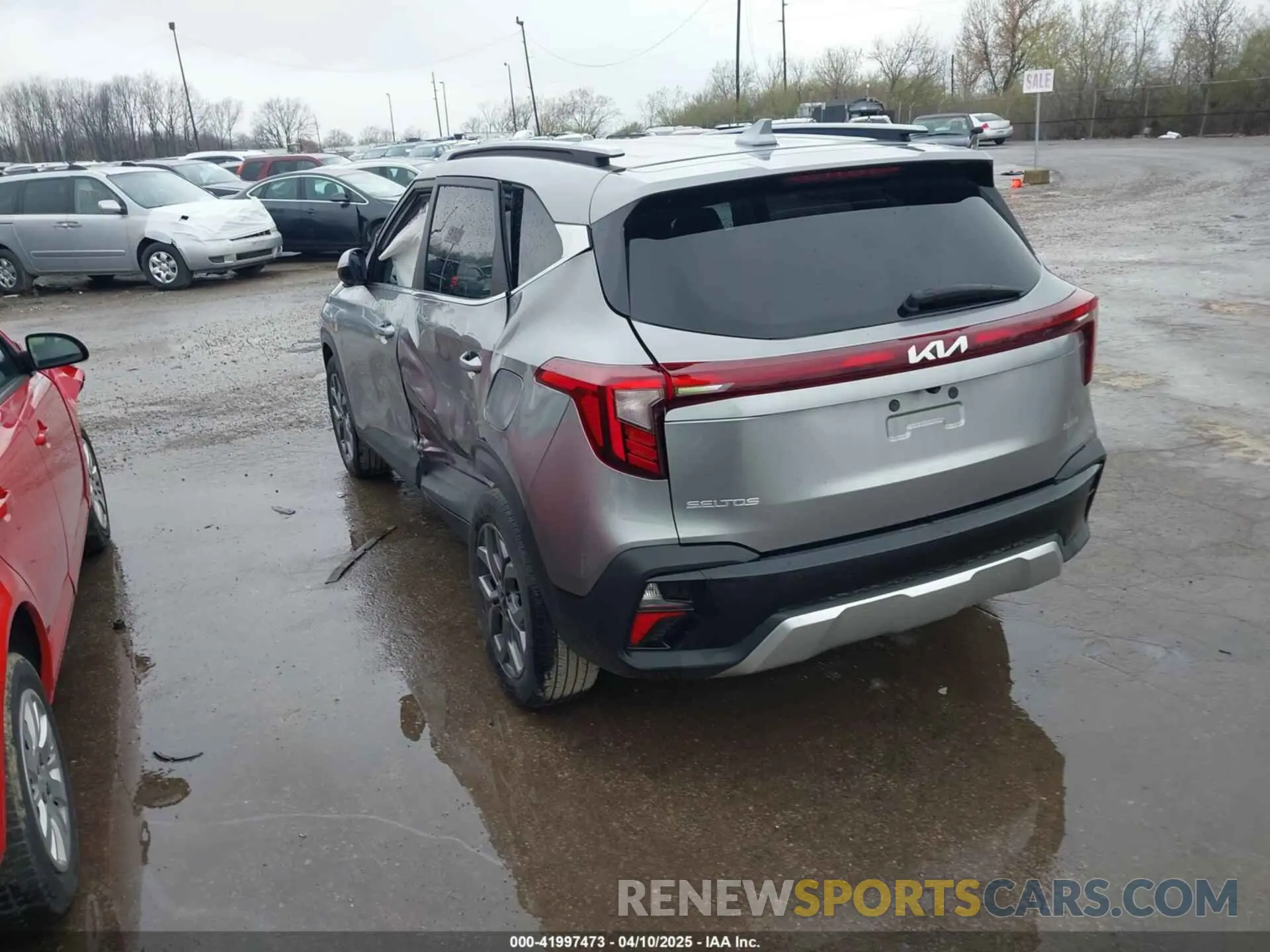 3 Фотография поврежденного автомобиля KNDEU2AA6R7488257 KIA SELTOS 2024