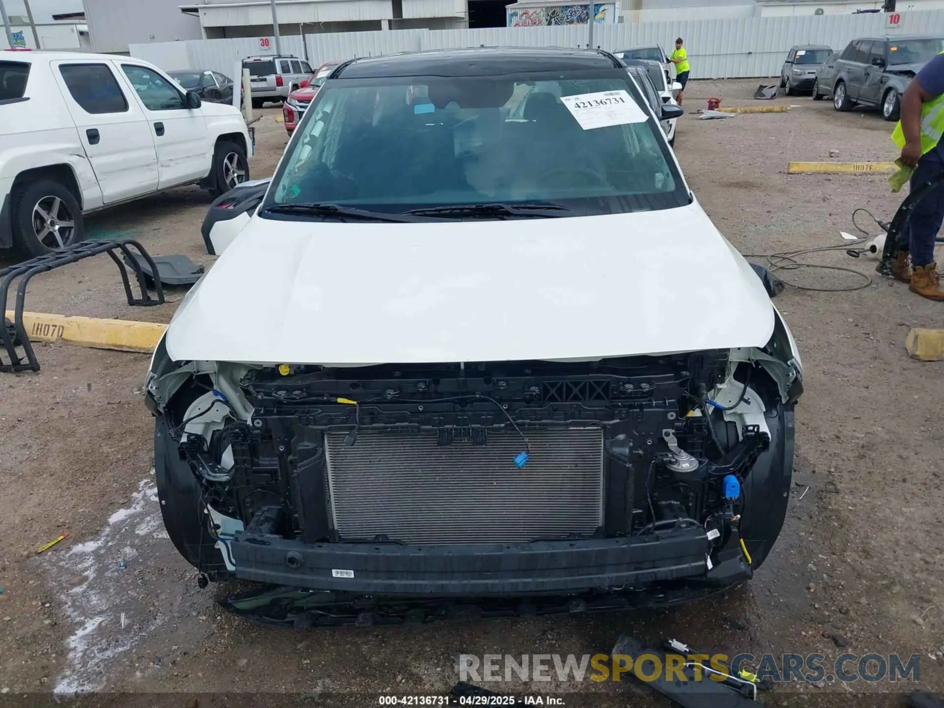 13 Photograph of a damaged car KNDEU2AA9R7665996 KIA SELTOS 2024