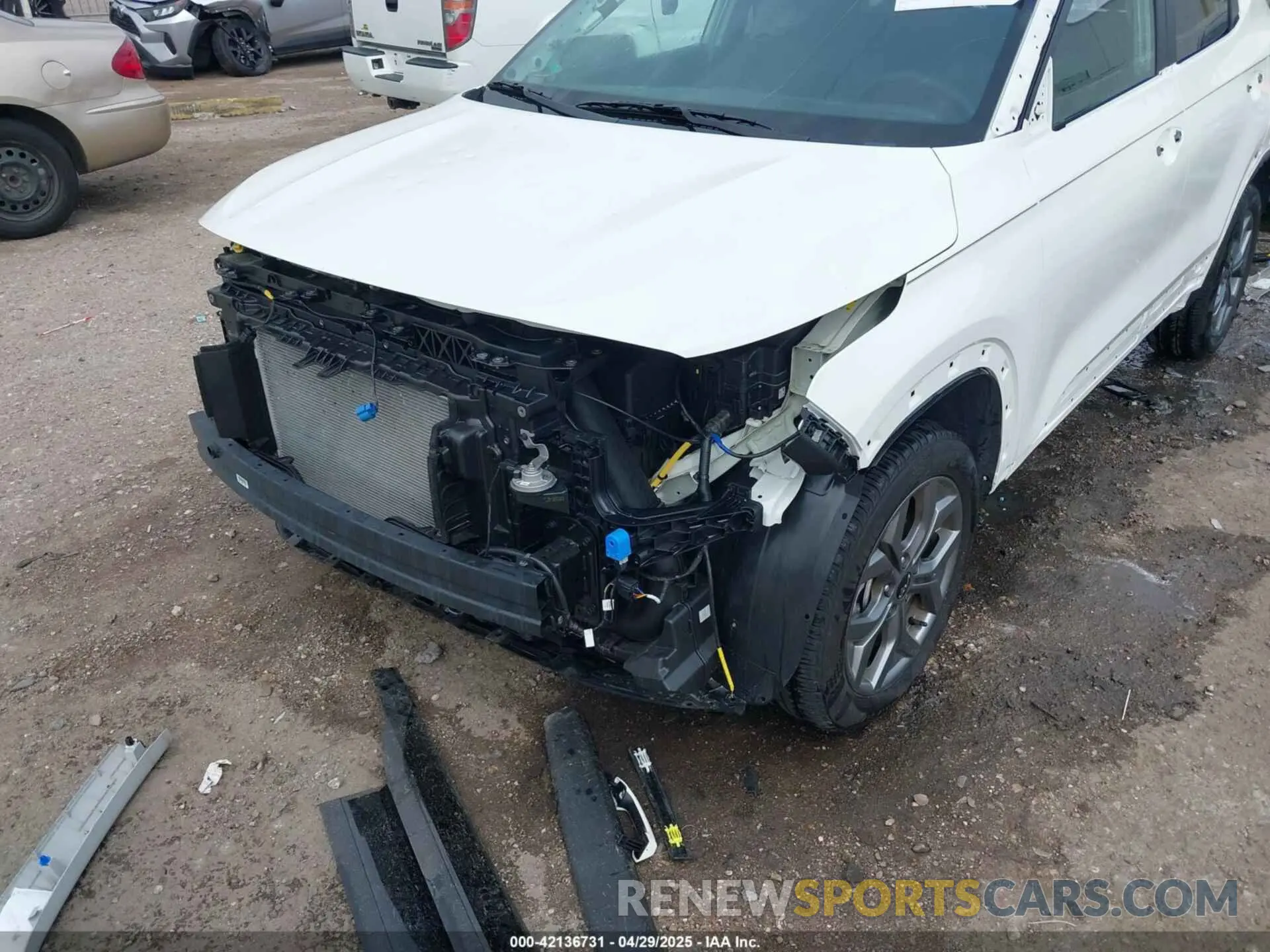 6 Photograph of a damaged car KNDEU2AA9R7665996 KIA SELTOS 2024