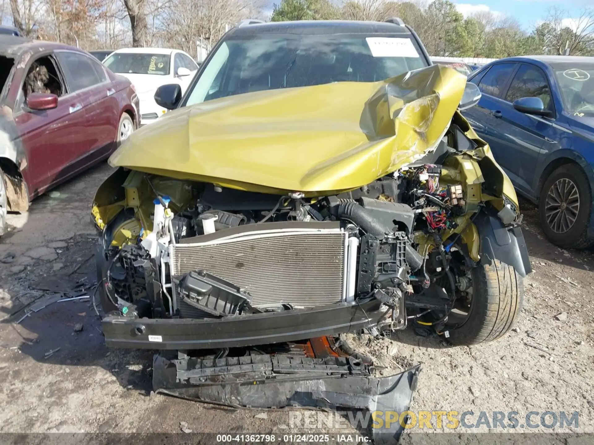 11 Photograph of a damaged car KNDEU2AAXR7588765 KIA SELTOS 2024
