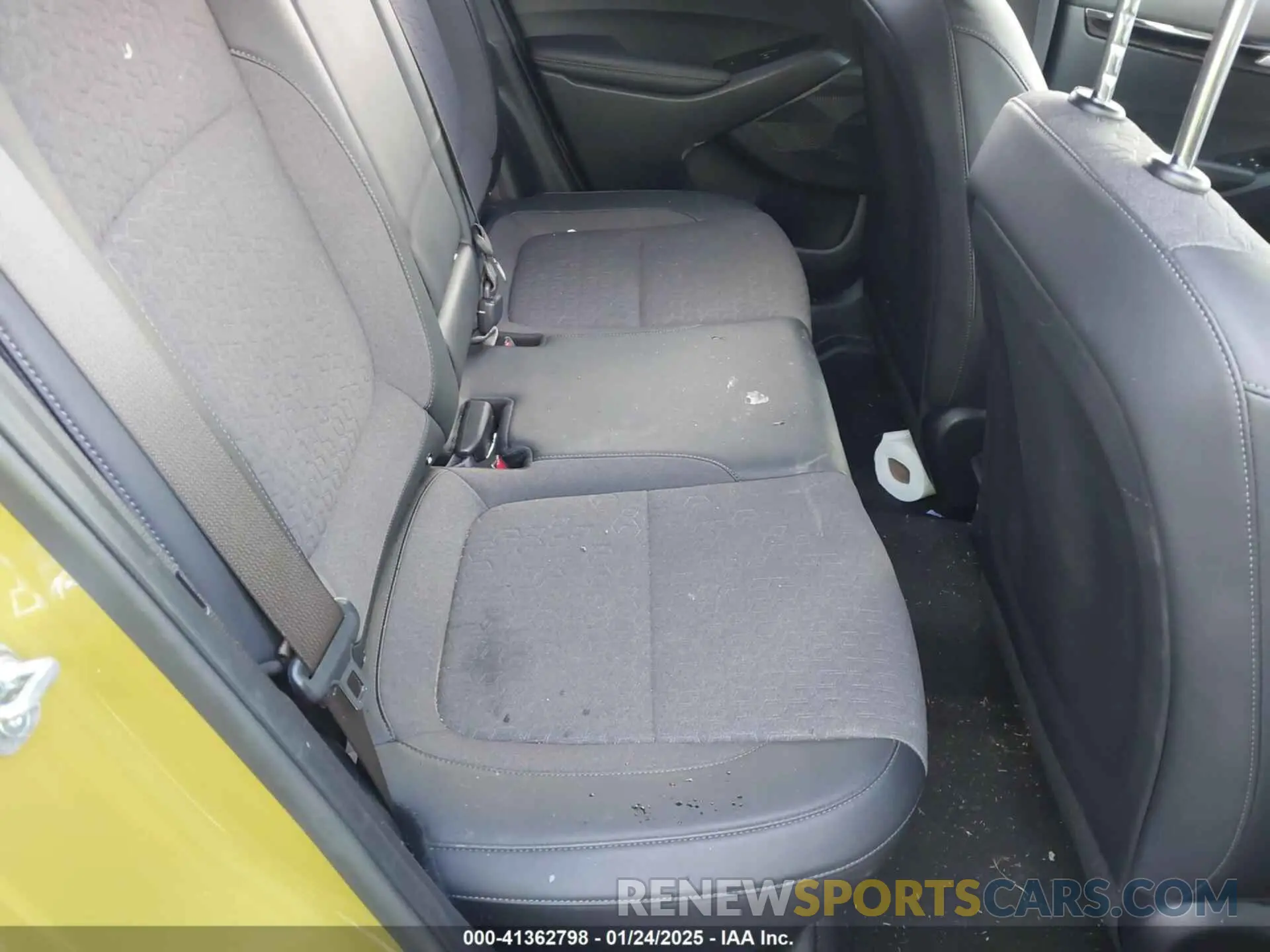 8 Photograph of a damaged car KNDEU2AAXR7588765 KIA SELTOS 2024