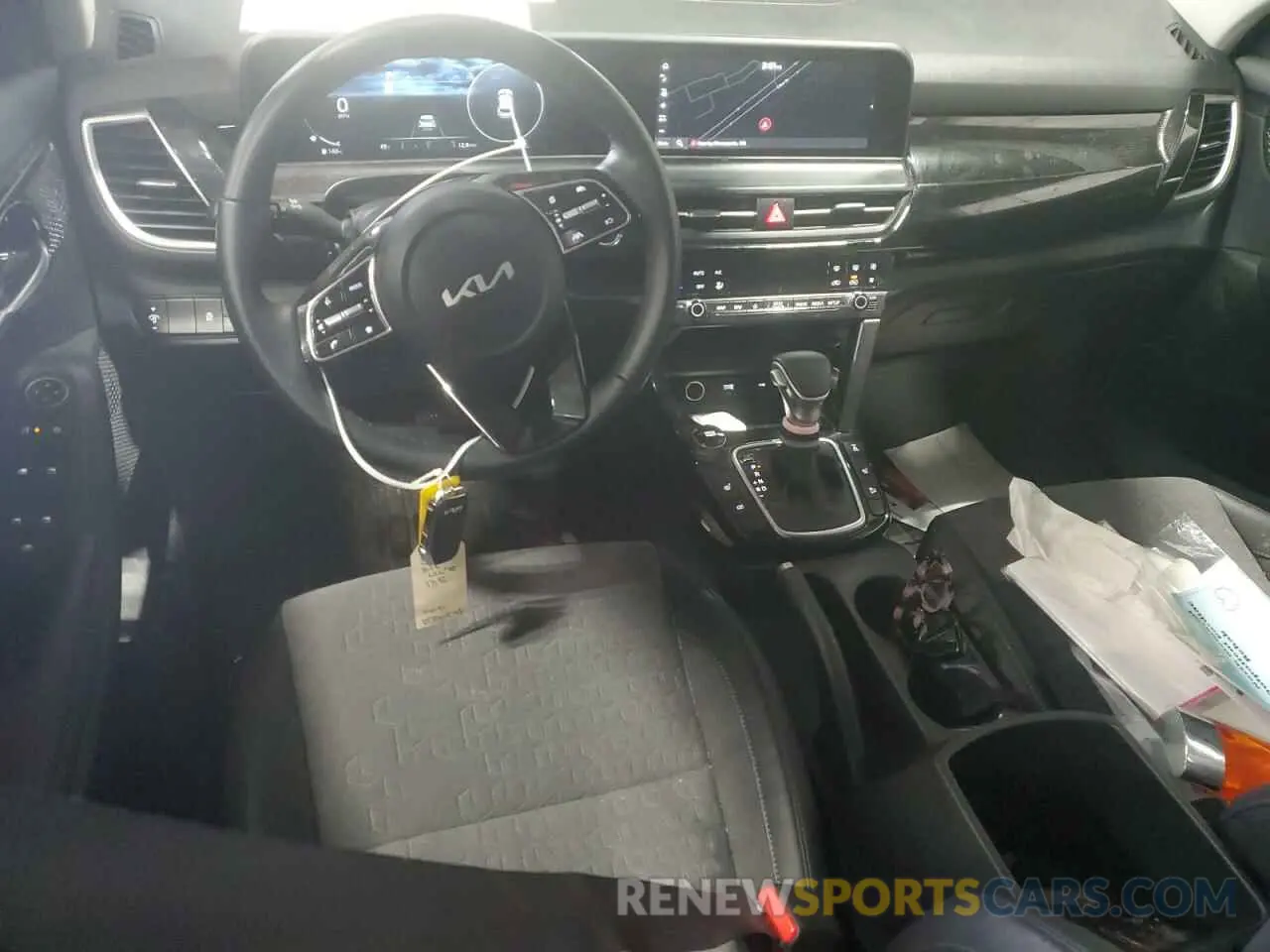 8 Photograph of a damaged car KNDEUCAA0R7576467 KIA SELTOS 2024