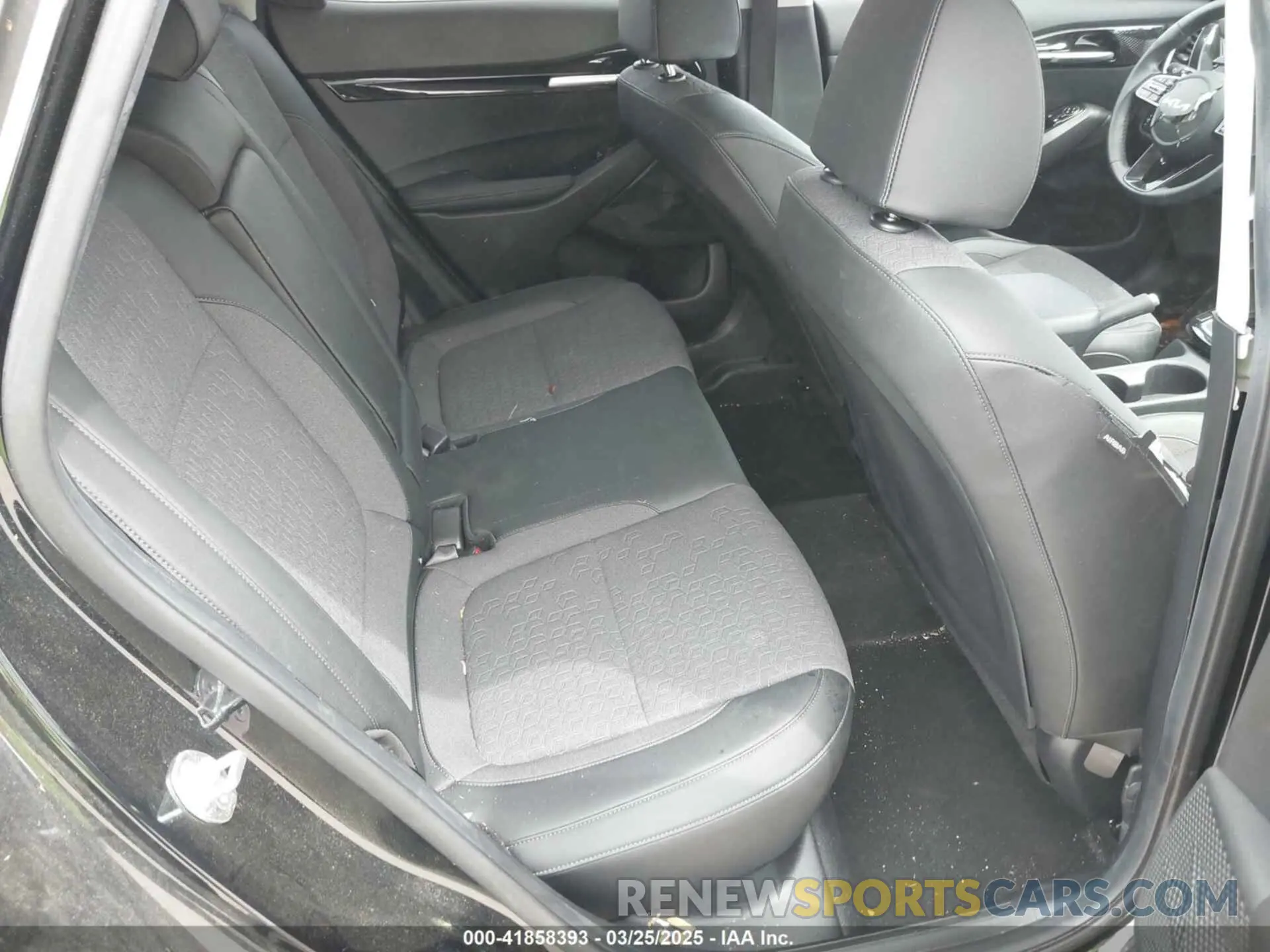 8 Фотография поврежденного автомобиля KNDEUCAA1R7534843 KIA SELTOS 2024