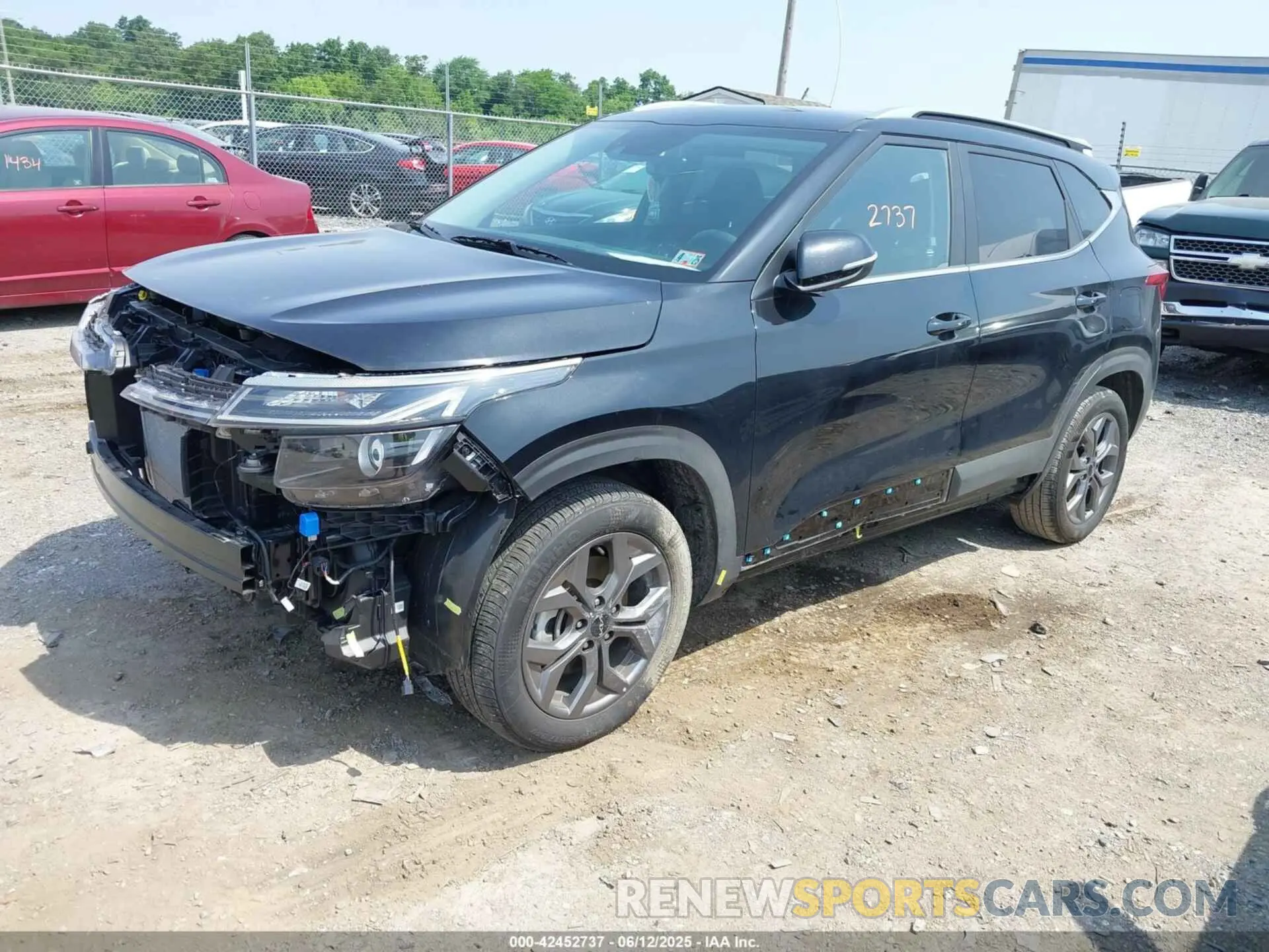 2 Photograph of a damaged car KNDEUCAA1R7631606 KIA SELTOS 2024