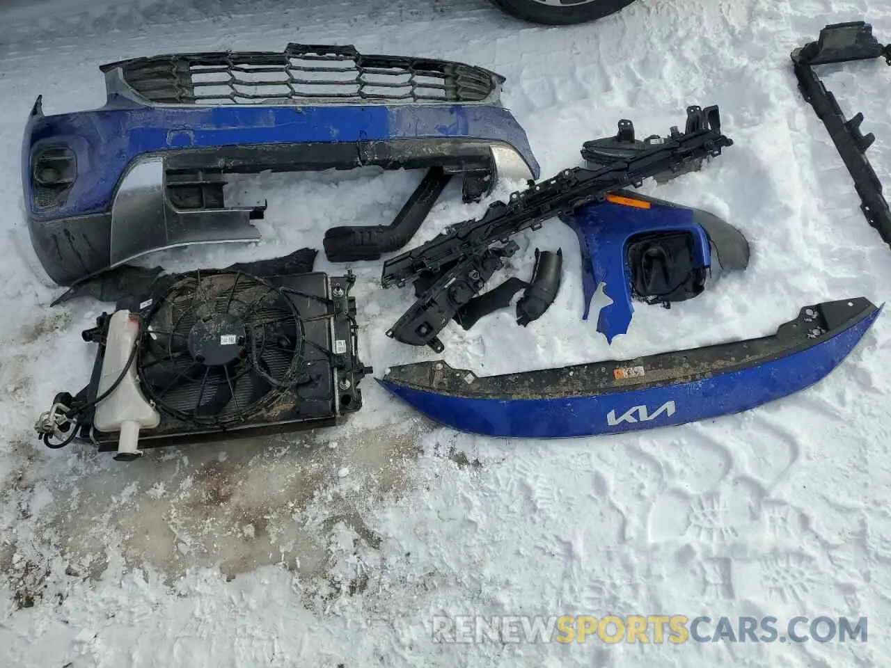 13 Photograph of a damaged car KNDEUCAA2R7476435 KIA SELTOS 2024