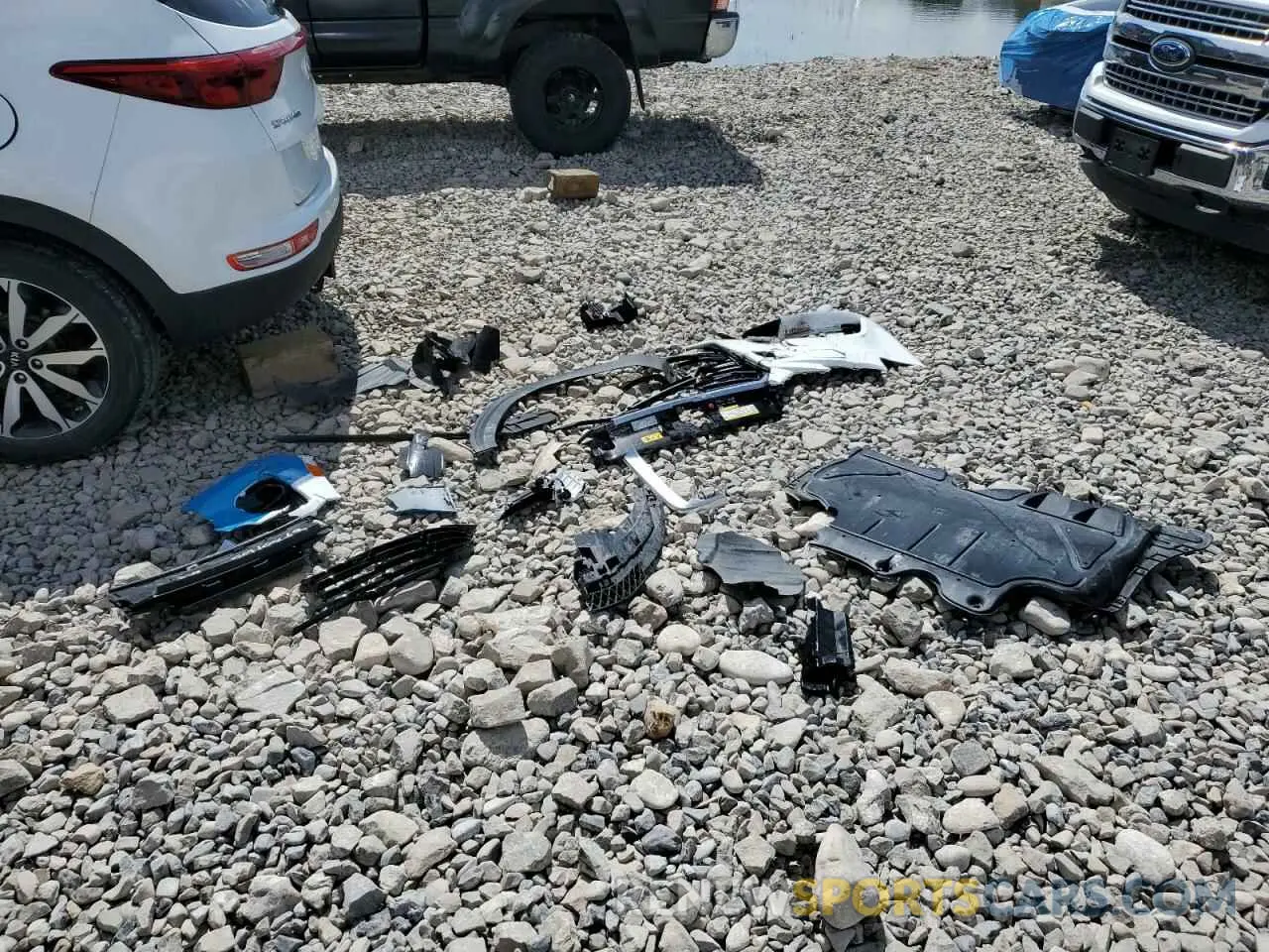 12 Photograph of a damaged car KNDEUCAA4R7585303 KIA SELTOS 2024