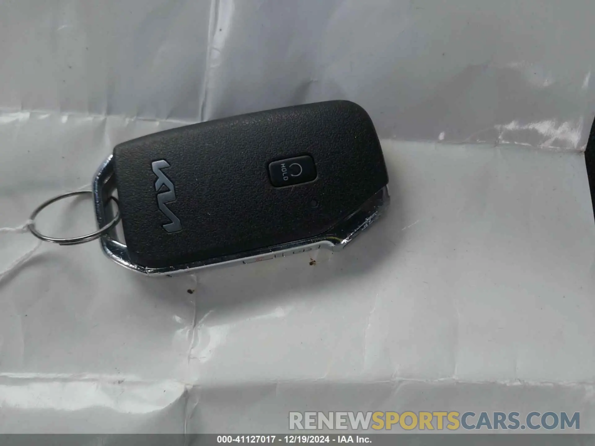 11 Фотография поврежденного автомобиля KNDEUCAA6R7512871 KIA SELTOS 2024