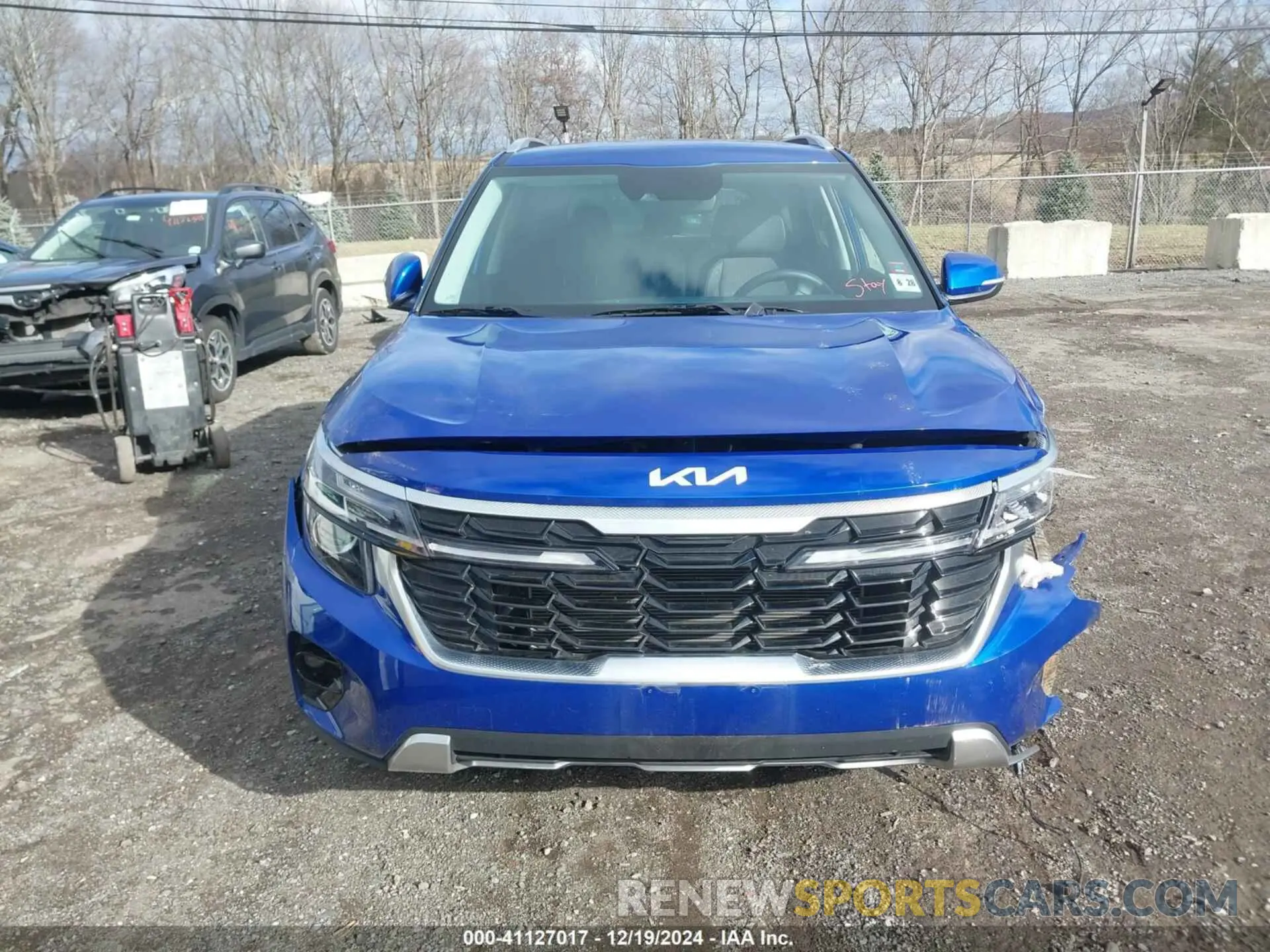 12 Фотография поврежденного автомобиля KNDEUCAA6R7512871 KIA SELTOS 2024