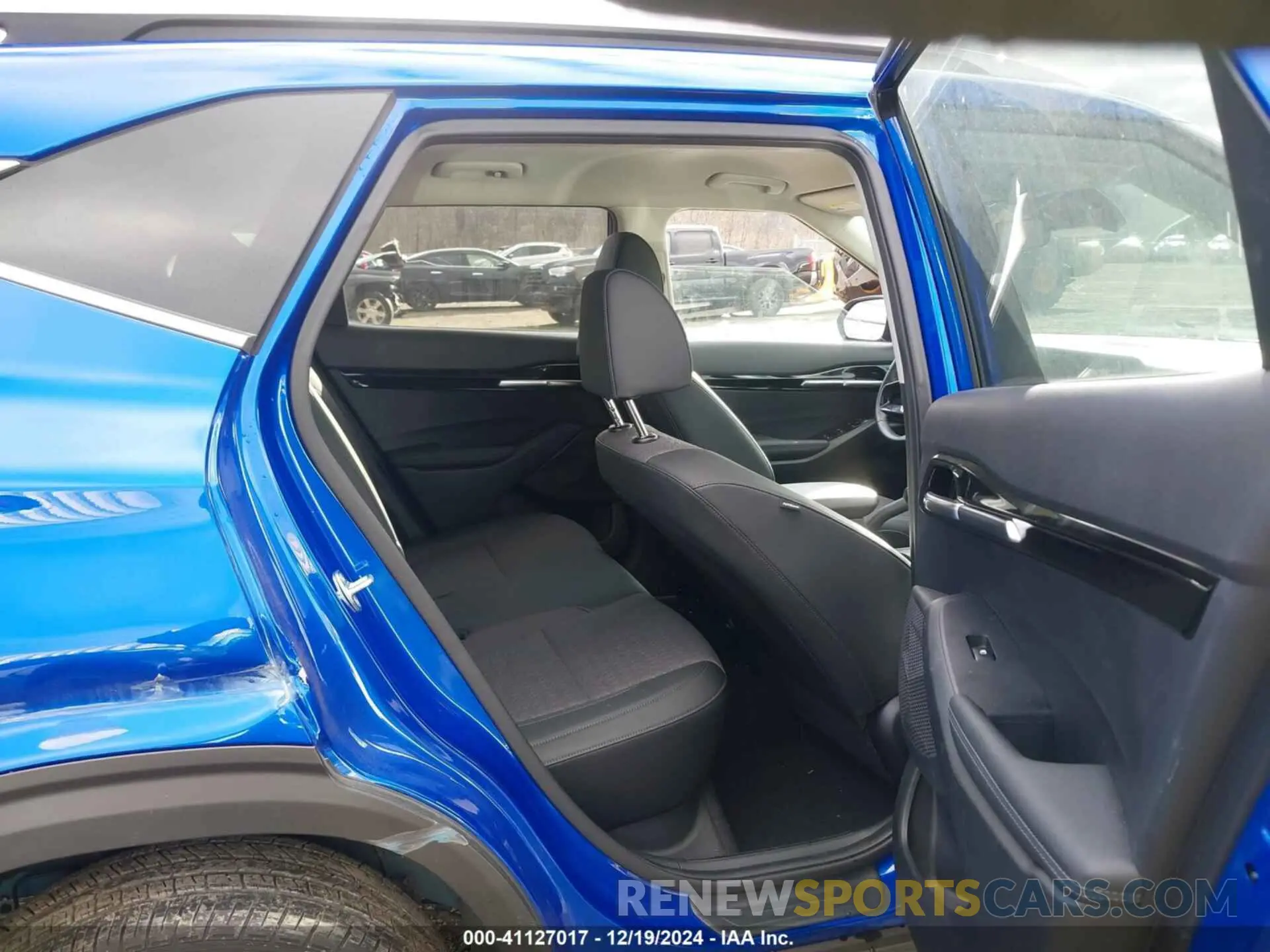 8 Фотография поврежденного автомобиля KNDEUCAA6R7512871 KIA SELTOS 2024