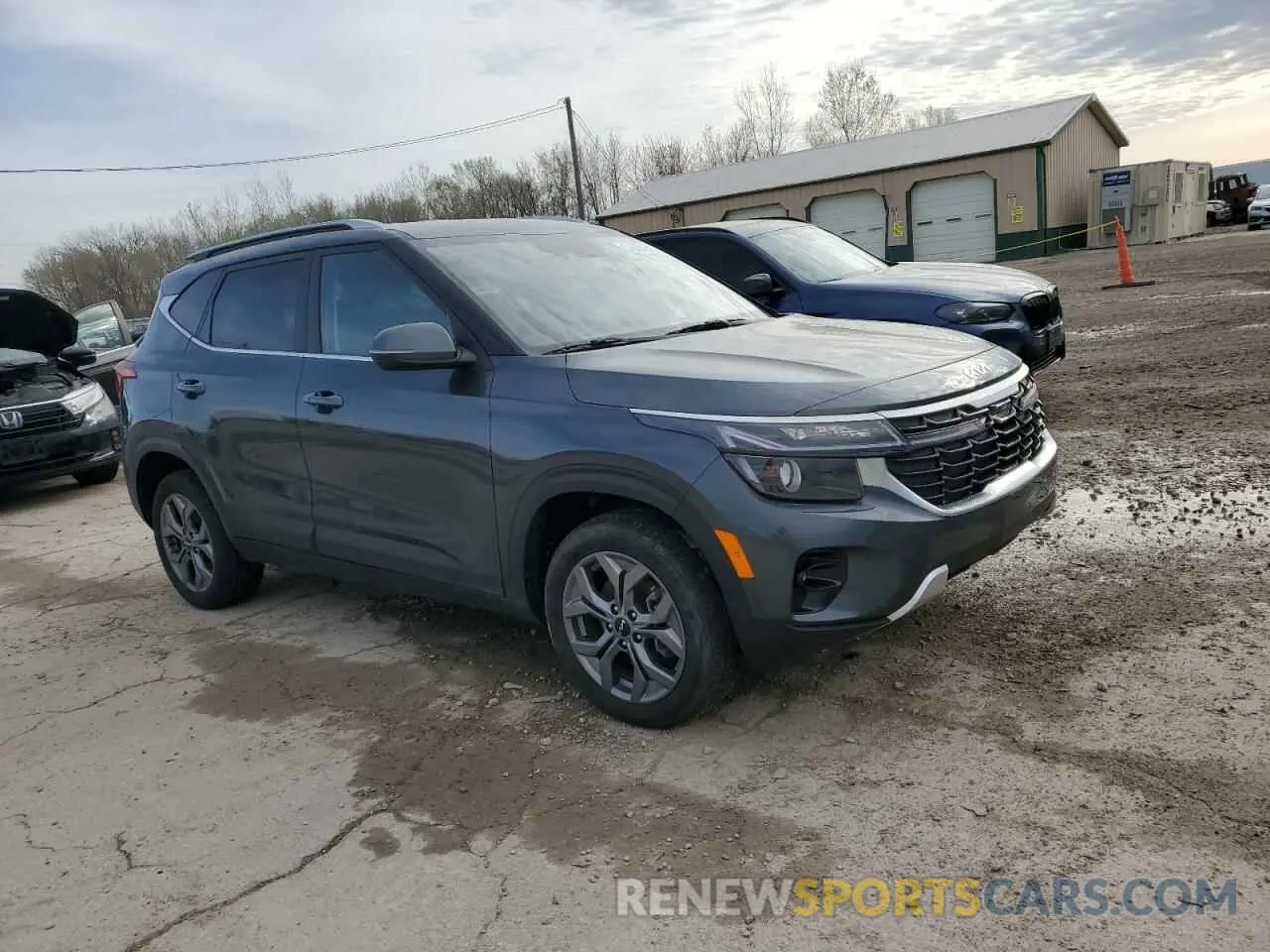 4 Фотография поврежденного автомобиля KNDEUCAA6R7515026 KIA SELTOS 2024