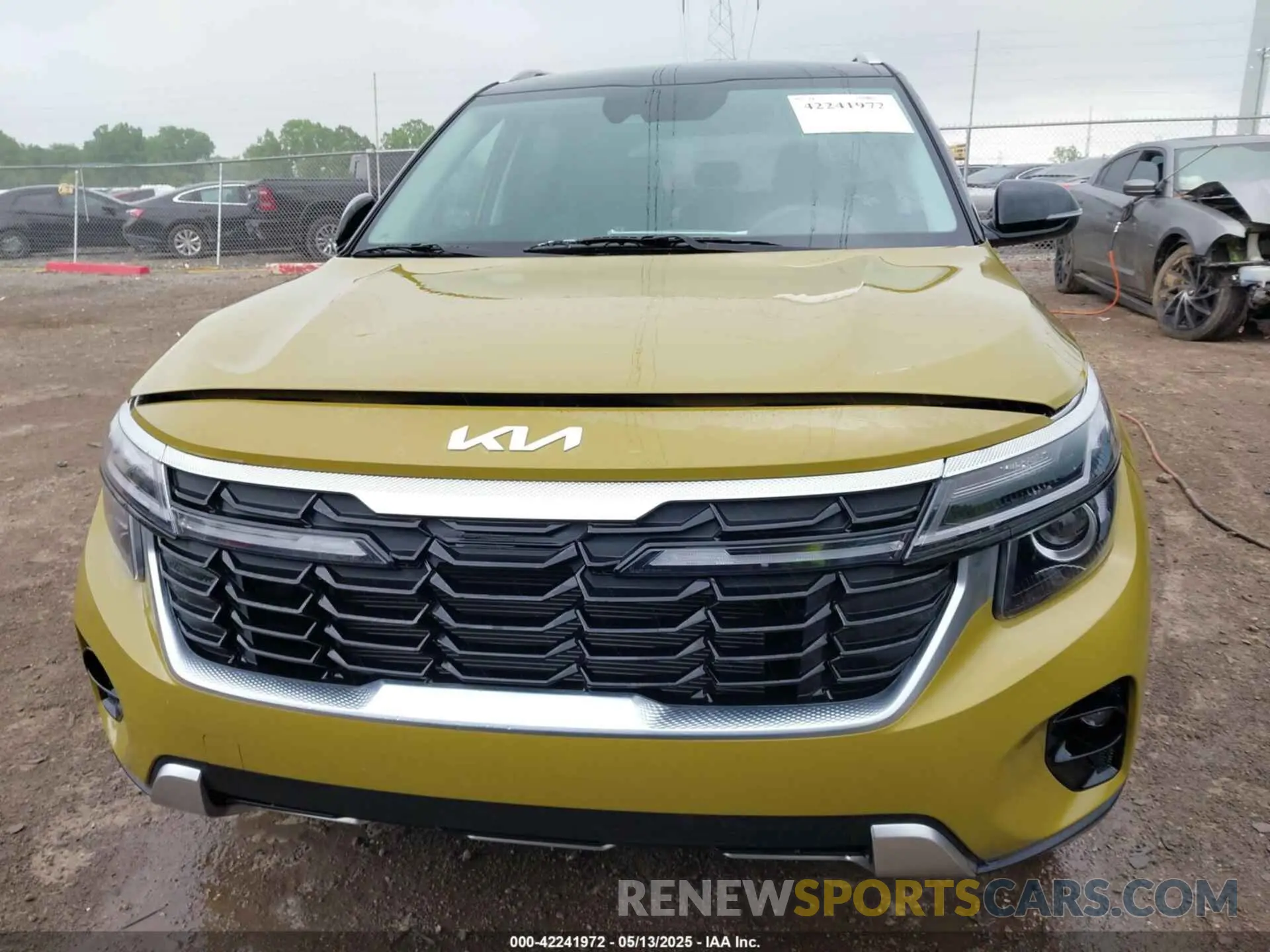 11 Фотография поврежденного автомобиля KNDEUCAA6R7636154 KIA SELTOS 2024