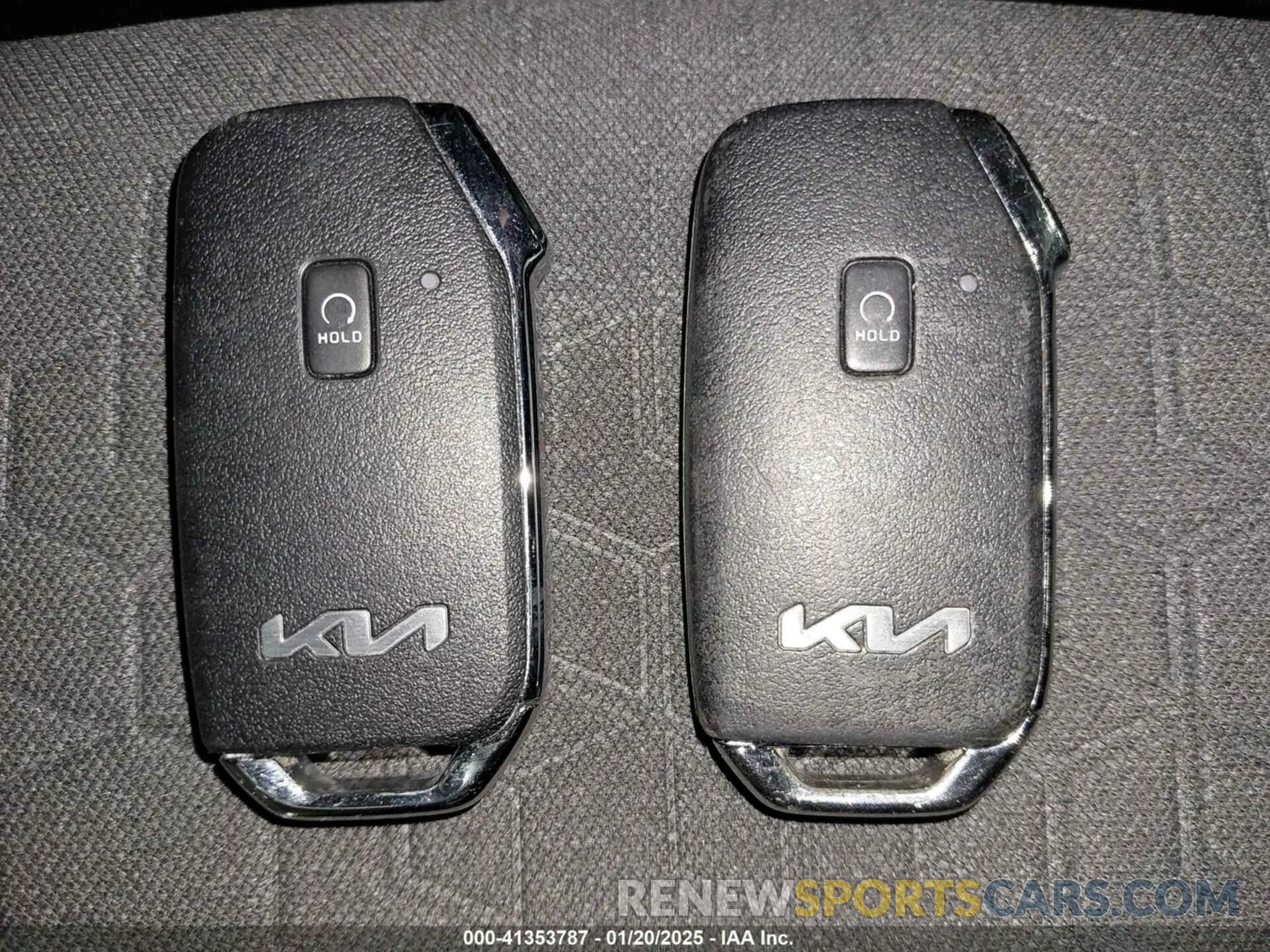 11 Фотография поврежденного автомобиля KNDEUCAA8R7522642 KIA SELTOS 2024