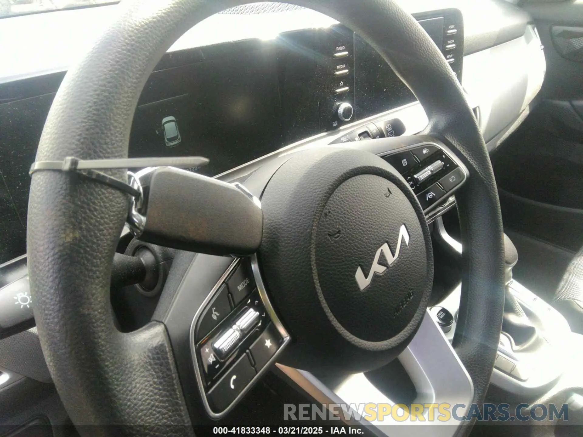 11 Фотография поврежденного автомобиля KNDEPCAA2S7728150 KIA SELTOS 2025