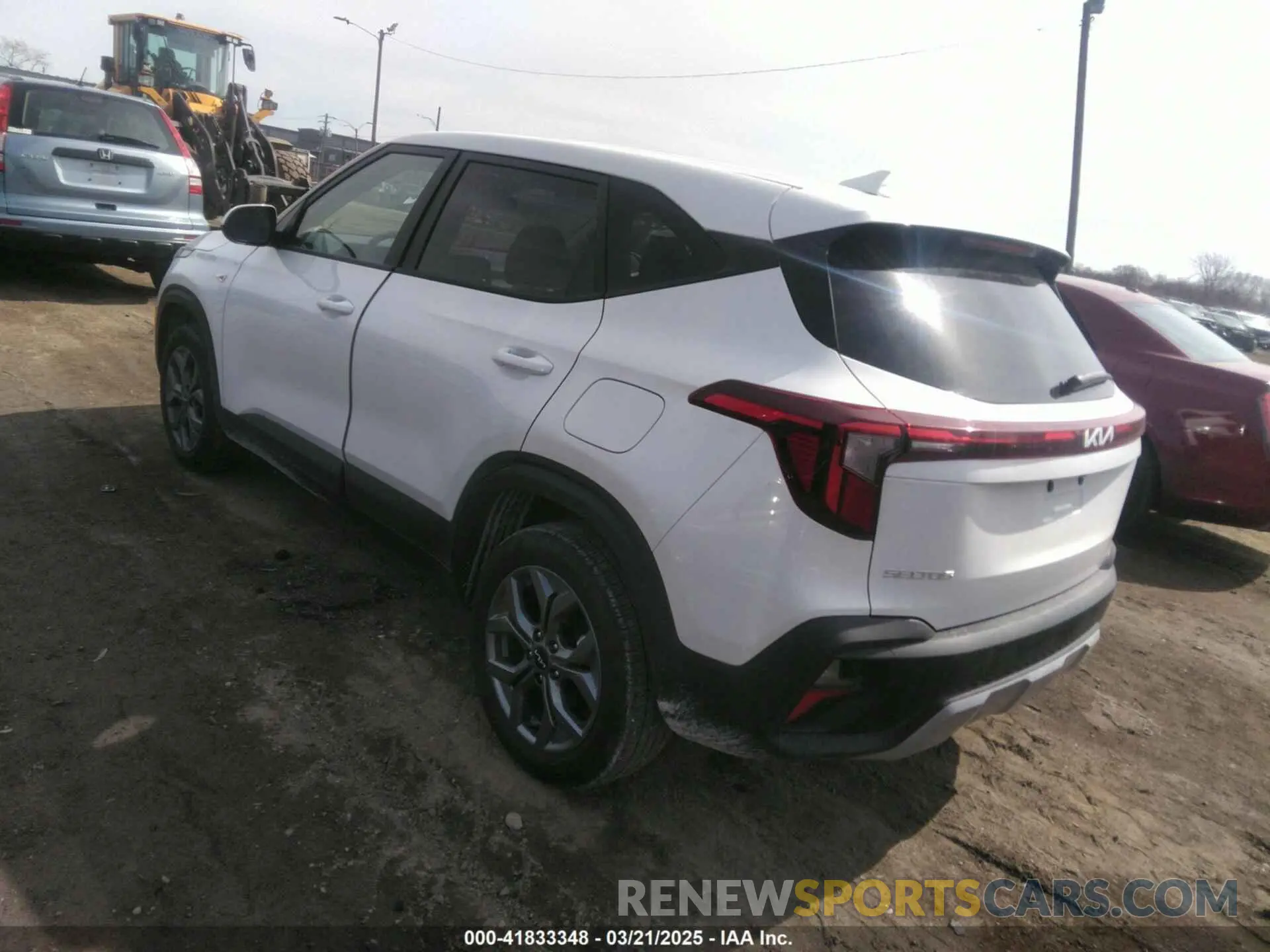3 Фотография поврежденного автомобиля KNDEPCAA2S7728150 KIA SELTOS 2025