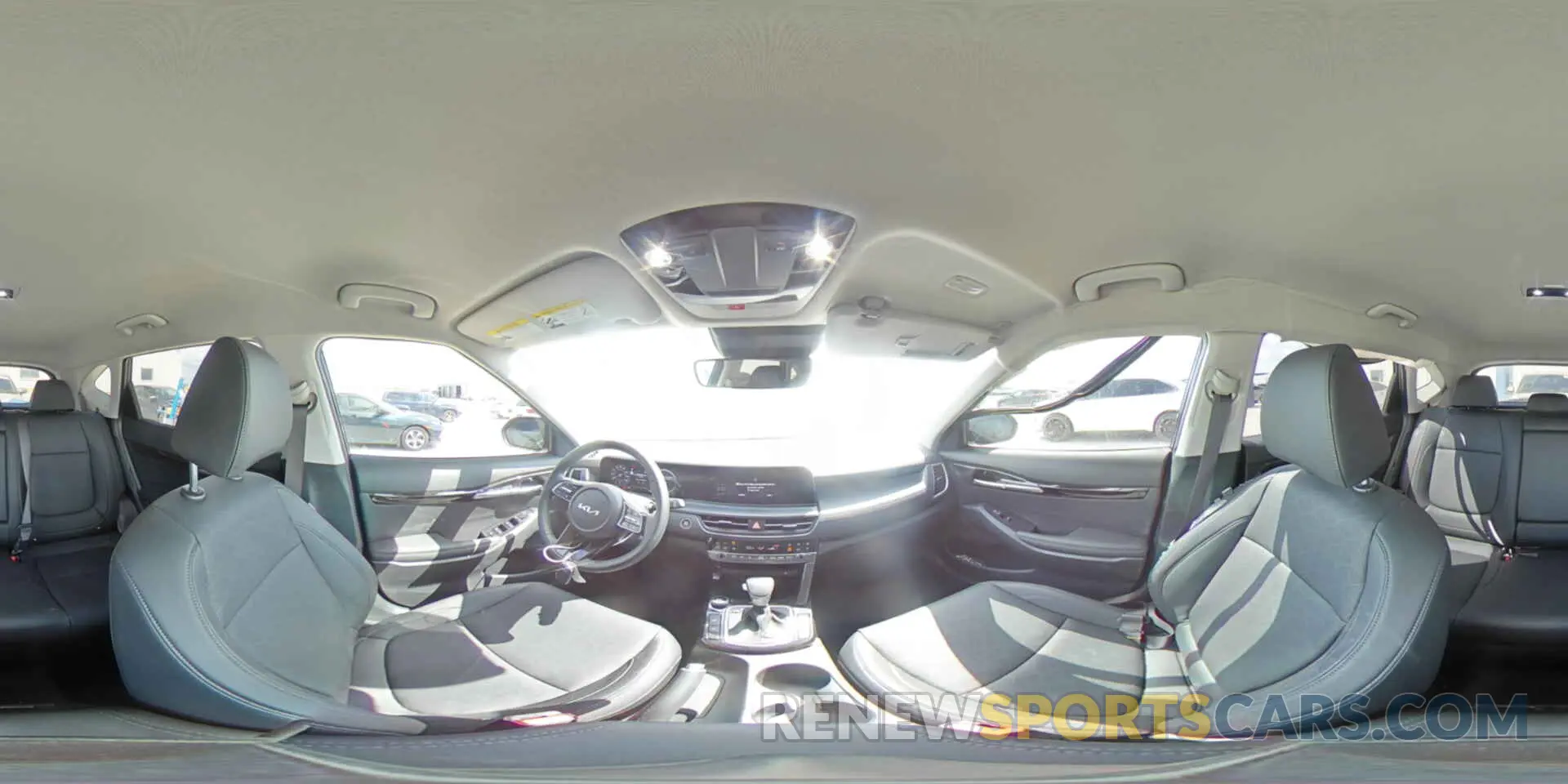14 Photograph of a damaged car KNDER2AA1S7683464 KIA SELTOS 2025