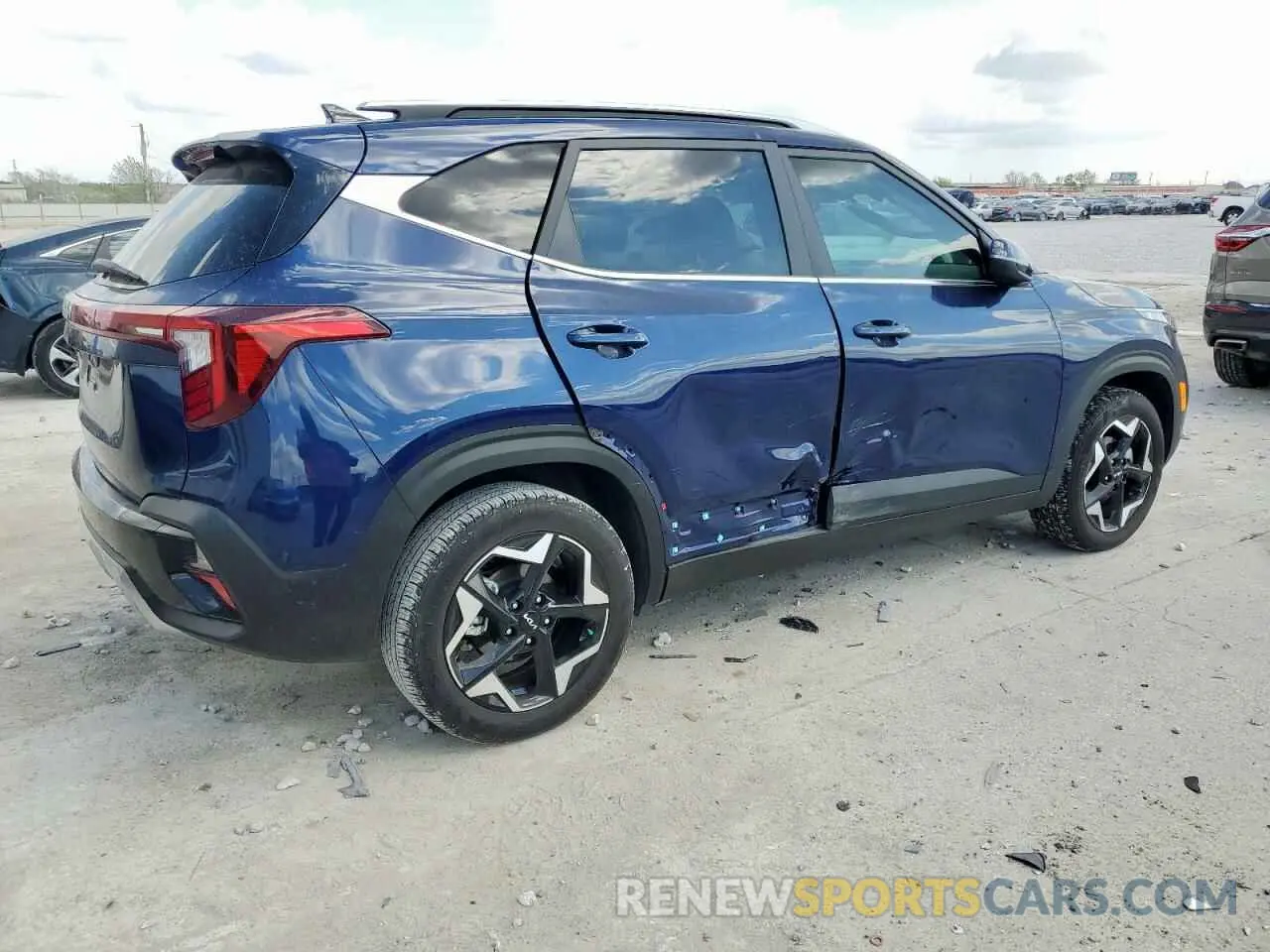3 Photograph of a damaged car KNDER2AA1S7683464 KIA SELTOS 2025