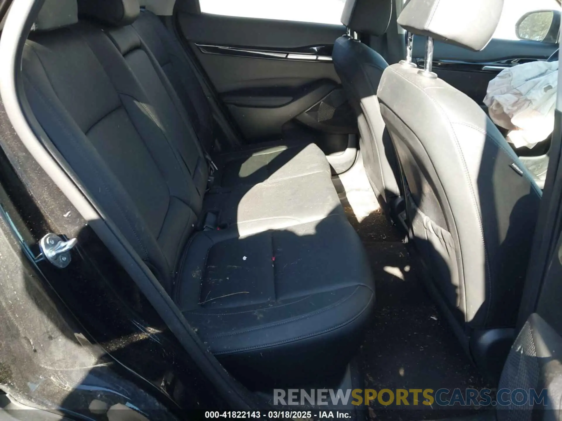 8 Photograph of a damaged car KNDER2AA2S7701292 KIA SELTOS 2025