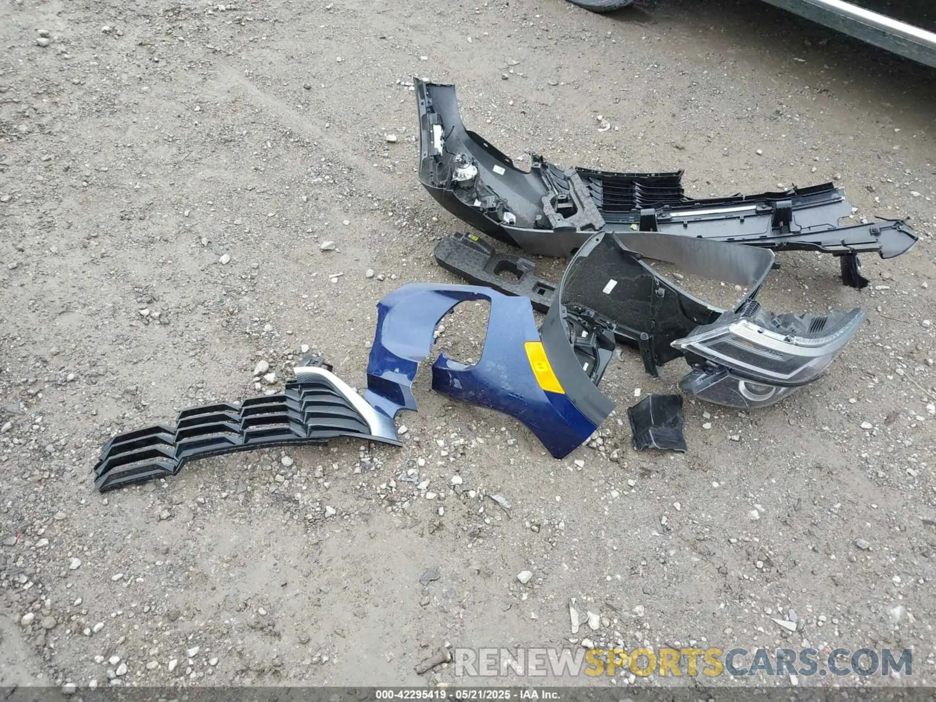 12 Photograph of a damaged car KNDERCAA0S7721692 KIA SELTOS 2025