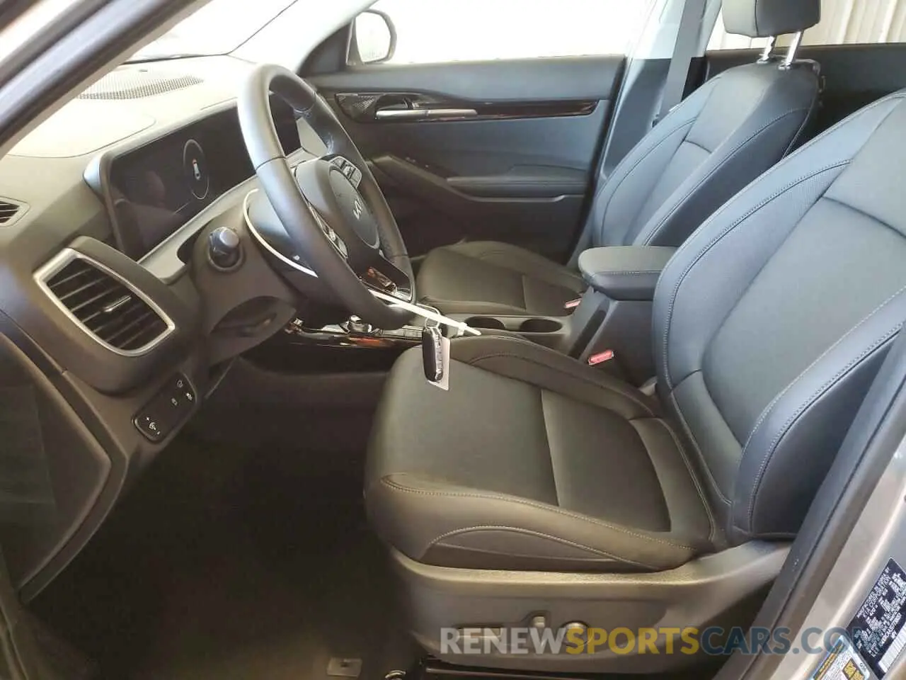 7 Photograph of a damaged car KNDERCAA3S7738051 KIA SELTOS 2025