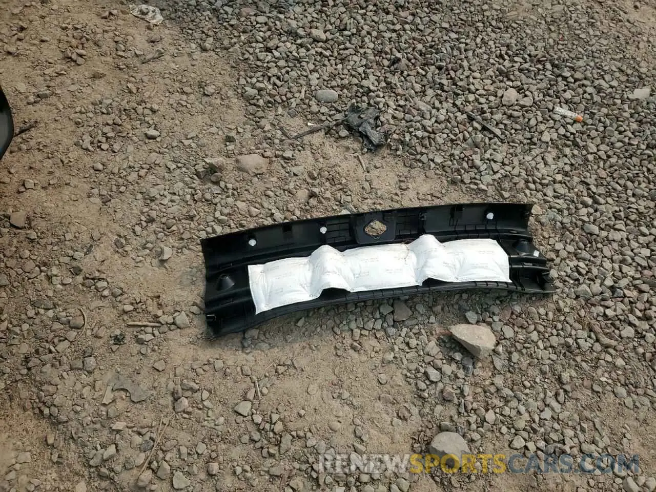 12 Photograph of a damaged car KNDERCAA9S7679930 KIA SELTOS 2025